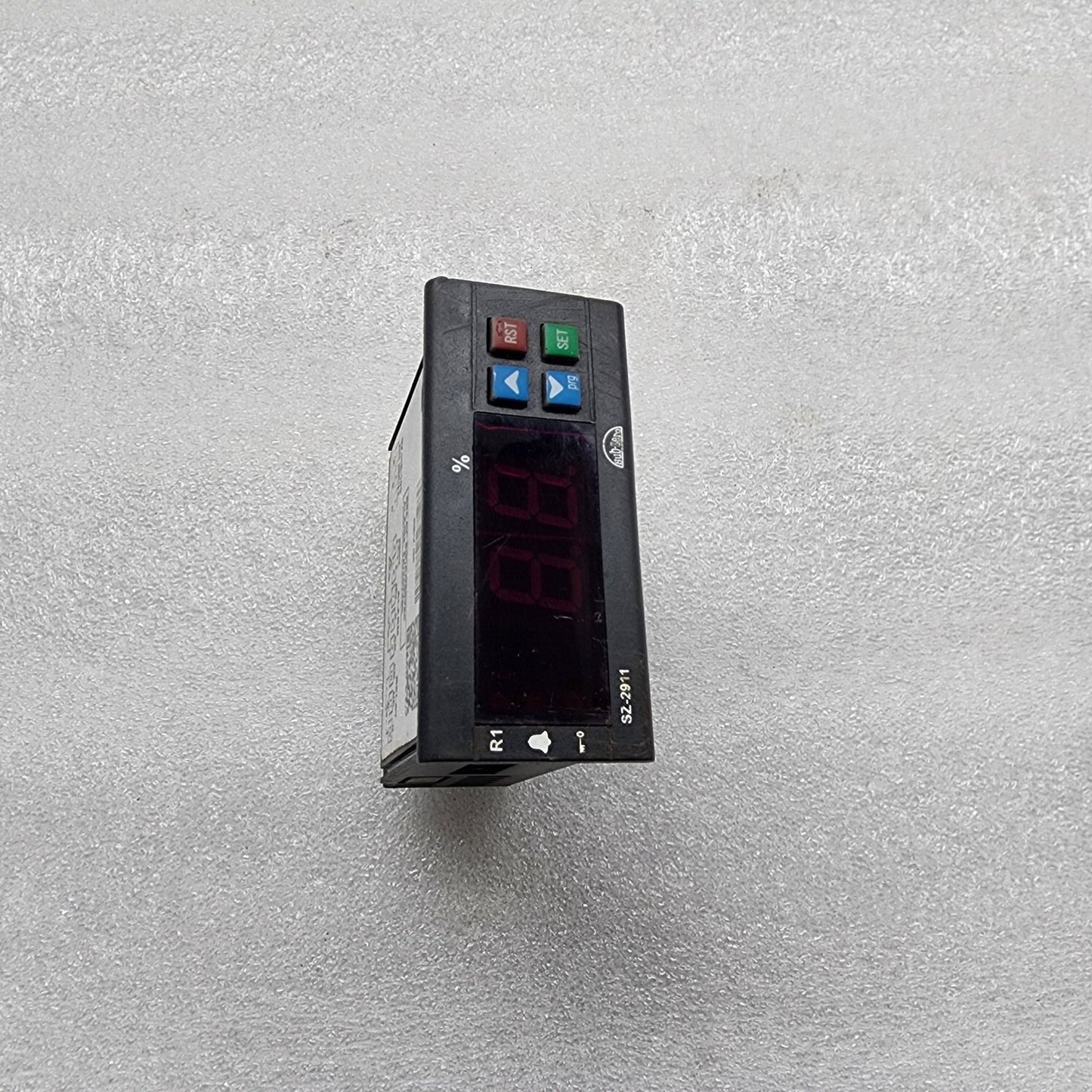 SUB-ZERO SZ-2911 TEMPERATURE CONTROLLER 230V