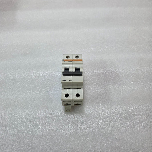 MERLIN GERIN PROTEC 2P C2 MINIATURE CIRCUIT BREAKER 415V 10KA