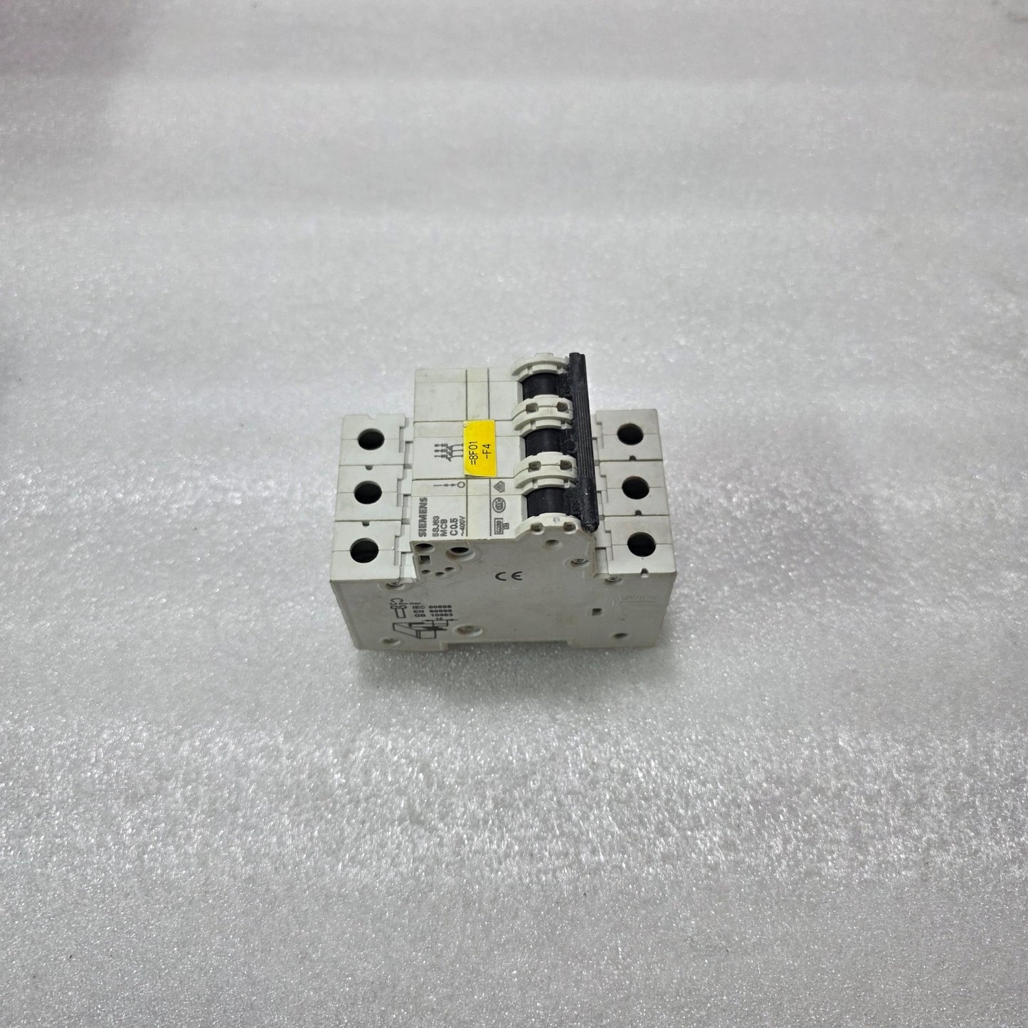 SIEMENS 5SJ63 C0.5 3 POLE MCB 0.5A 400V MINIATURE CIRCUIT BREAKER 6000A