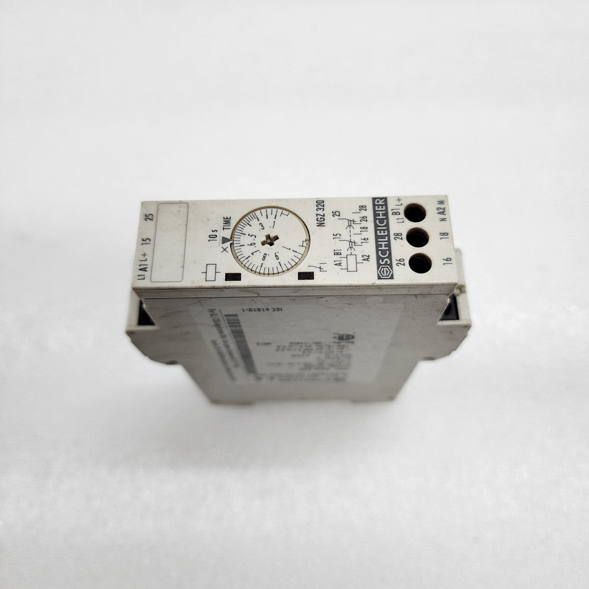 SCHLEICHER NGZ 320 TIMER RELAY ZG1W2R1-33-76-00A 24-240V AC/DC