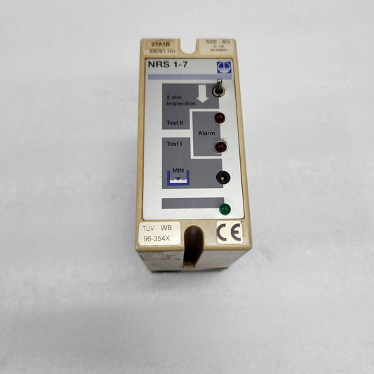 GESTRA NRS 1-7B 115V NRS 1-7 TUV WB 05-354 BOILER LEVEL SWITCH BODY BROKEN