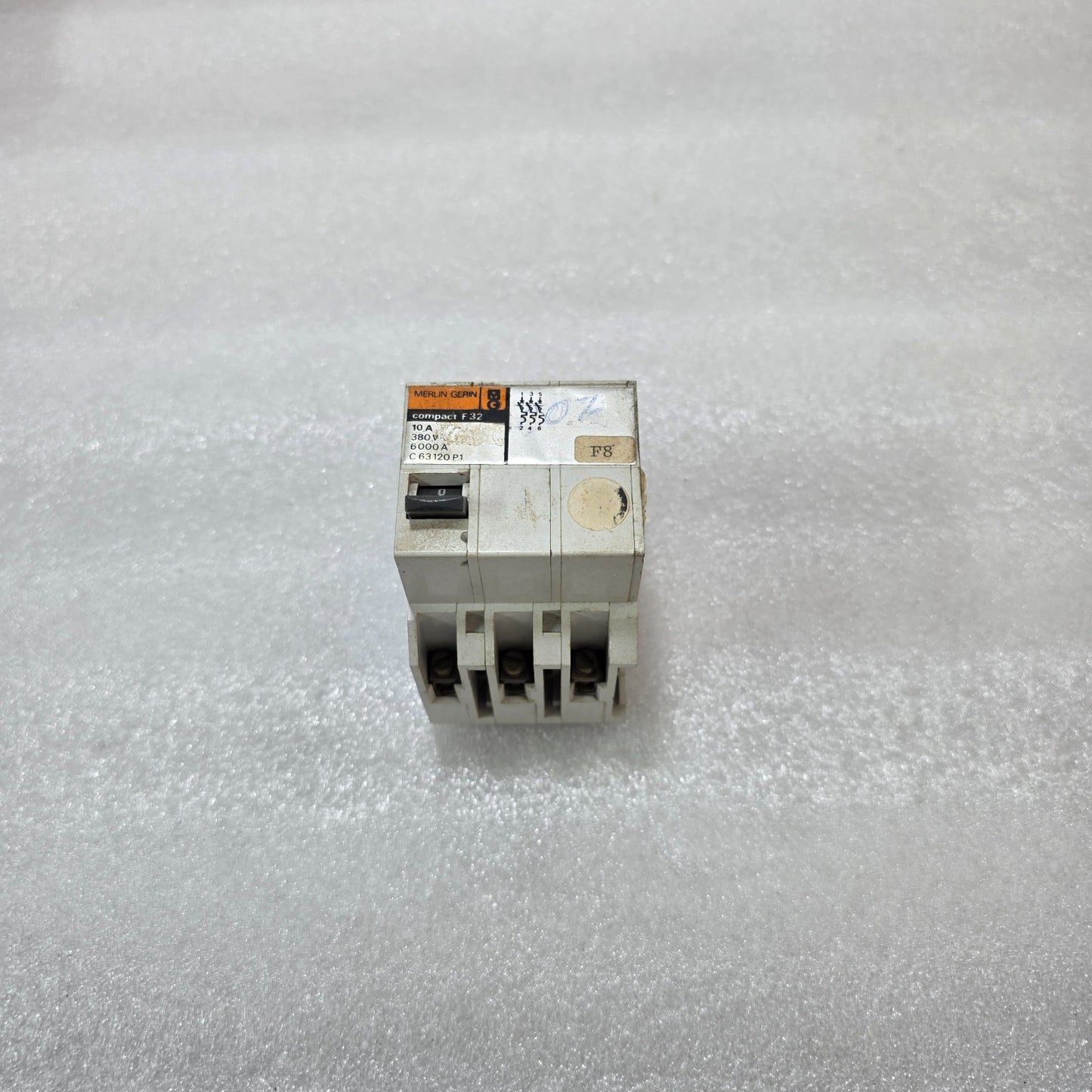 MERLIN GERIN COMPACT F32 10A 380V 3 POLE CIRCUIT BREAKER MCB 6000A C63120 P1
