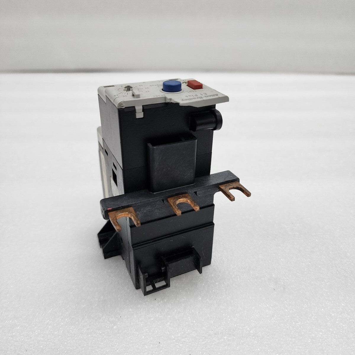ALLEN BRADLEY CAT 592-EEFC OVERLOAD RELAY 9-45A