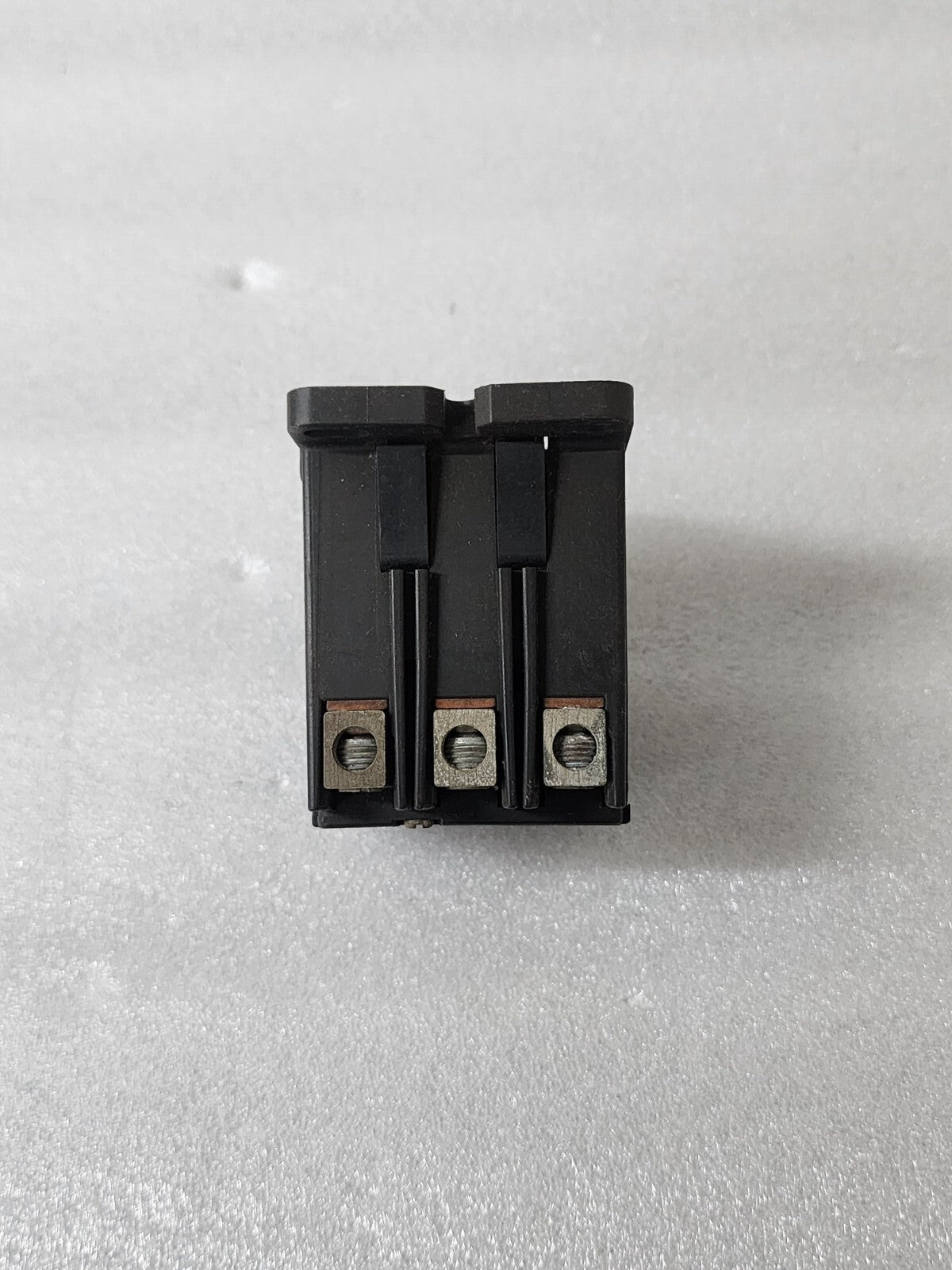 SQUARE D 8910DPA43 3-POLE CONTACTOR 40A COIL VOLTAGE 110-120V