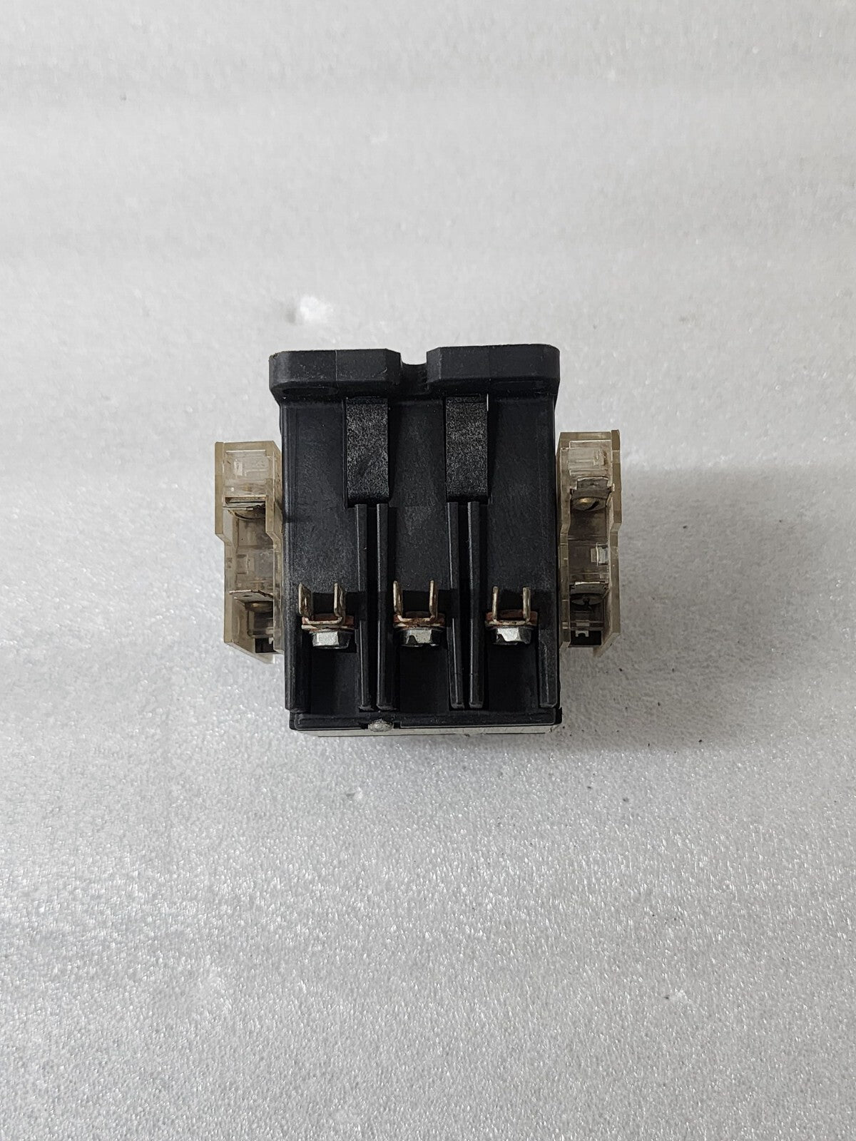 SQUARE D 87713-30-2 CONTACTOR 30A 8910DPA33S28X22 COIL VOLTAGE 110-120V
