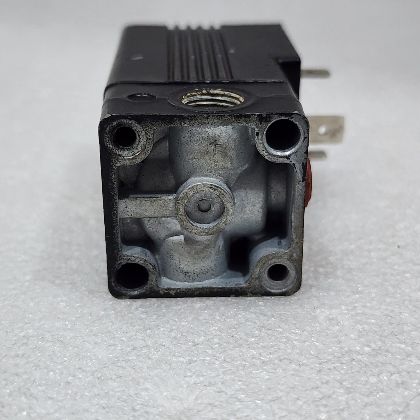 MARTONAIR M/7300/M SOLENOID VALVE 24V