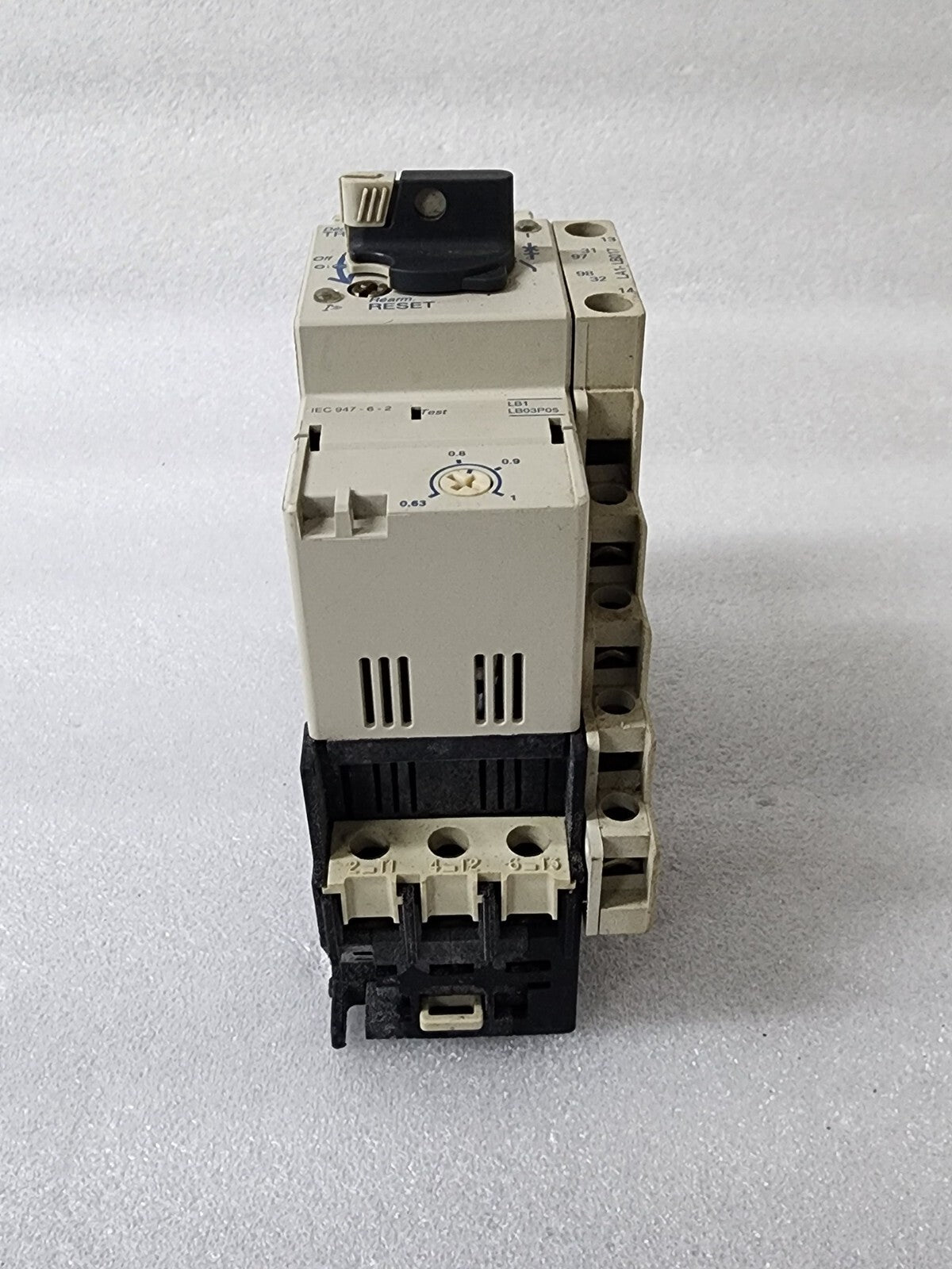 SQUARE D LD1 LB030 TELEMECANIQUE LB1 LB03P MOTOR STARTER COIL VOLTAGE 210-240V