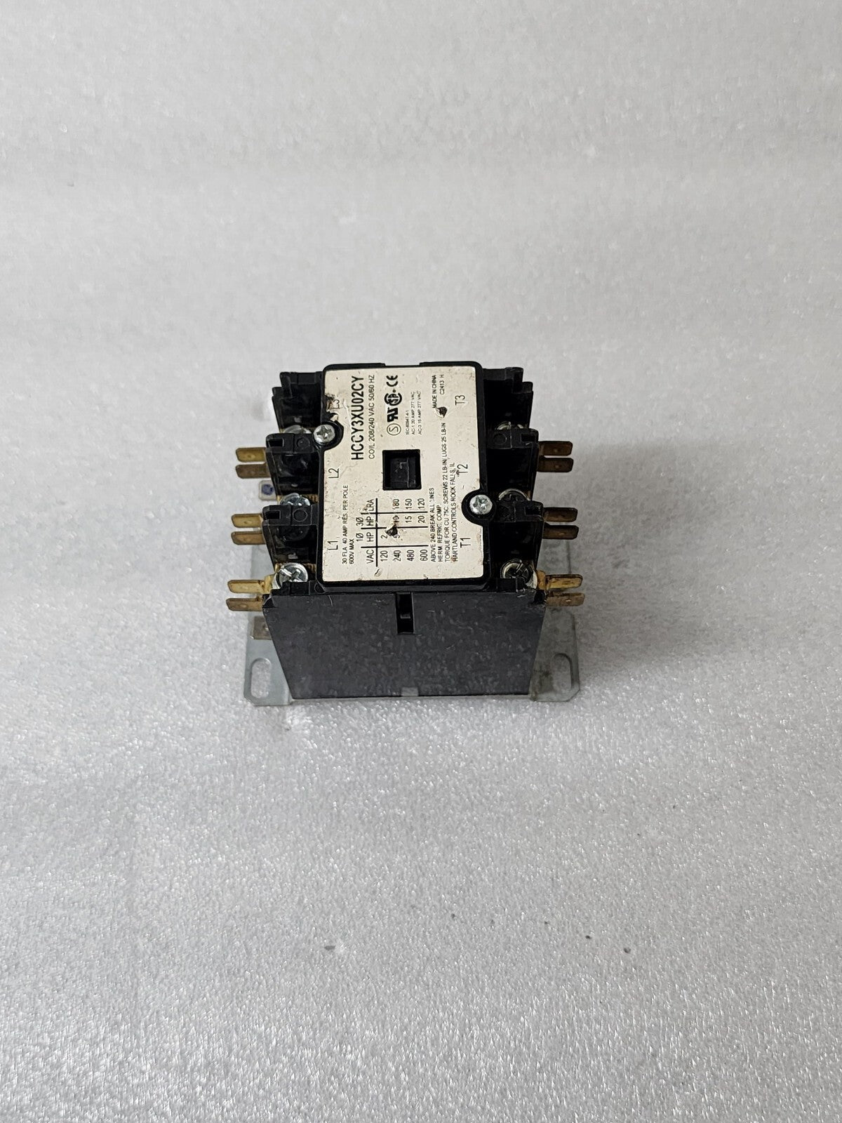 HARTLAND CONTROLS HCCY3XU02CY 3-POLE CONTACTOR 40A COIL VOLTAGE 208/240V