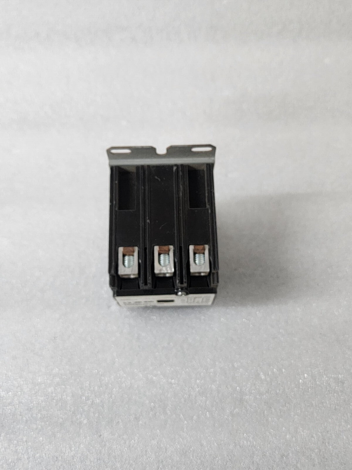 HARTLAND CONTROLS HCCY3XU04PU 3-POLE CONTACTOR 50A COIL VOLTAGE 208/240V