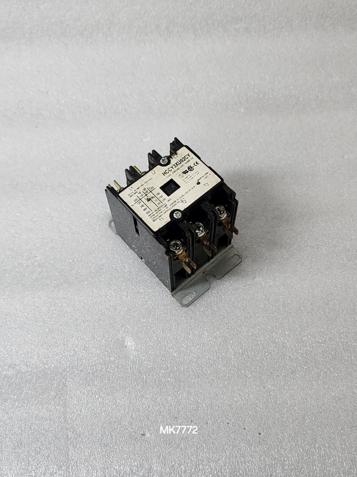 HARTLAND CONTROLS HCCY3XU02CY 3-POLE CONTACTOR 40A COIL VOLTAGE 208/240V