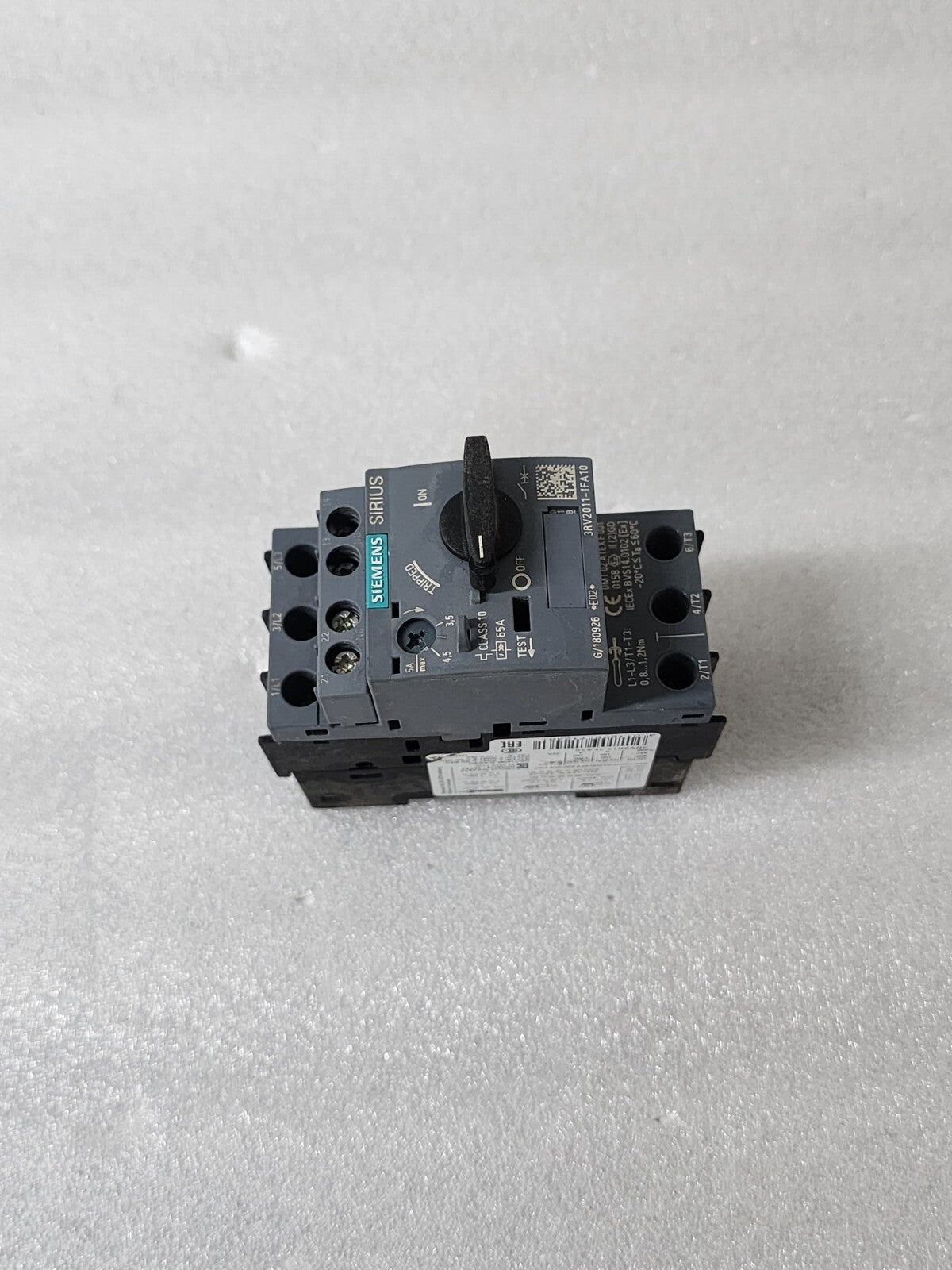 SIEMENS 3RV2011-1FA10 CIRCUIT BREAKER FOR MOTOR PROTECTION