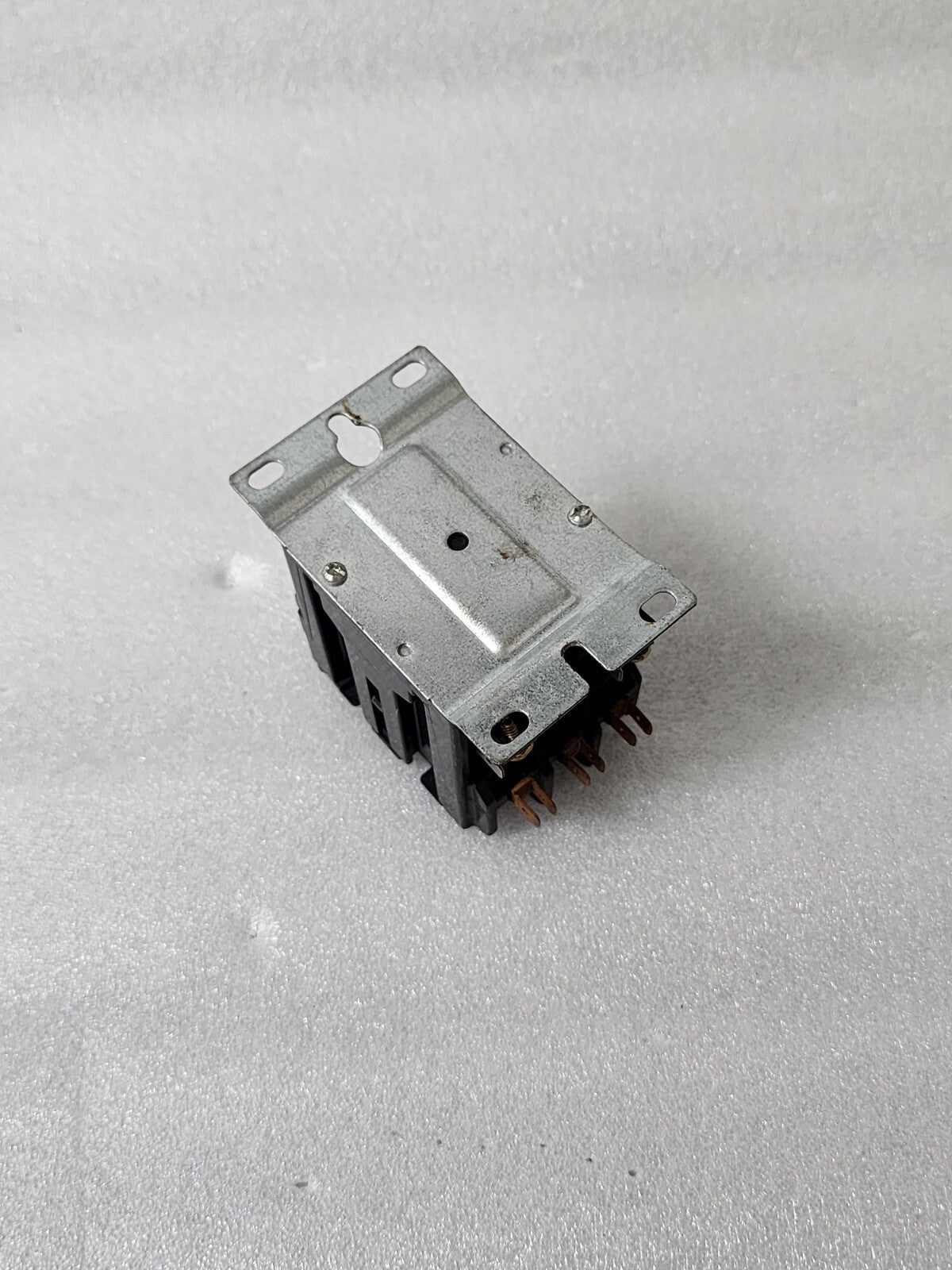 FURNAS 42BF35AG DEFINITE PURPOSE CONTACTOR