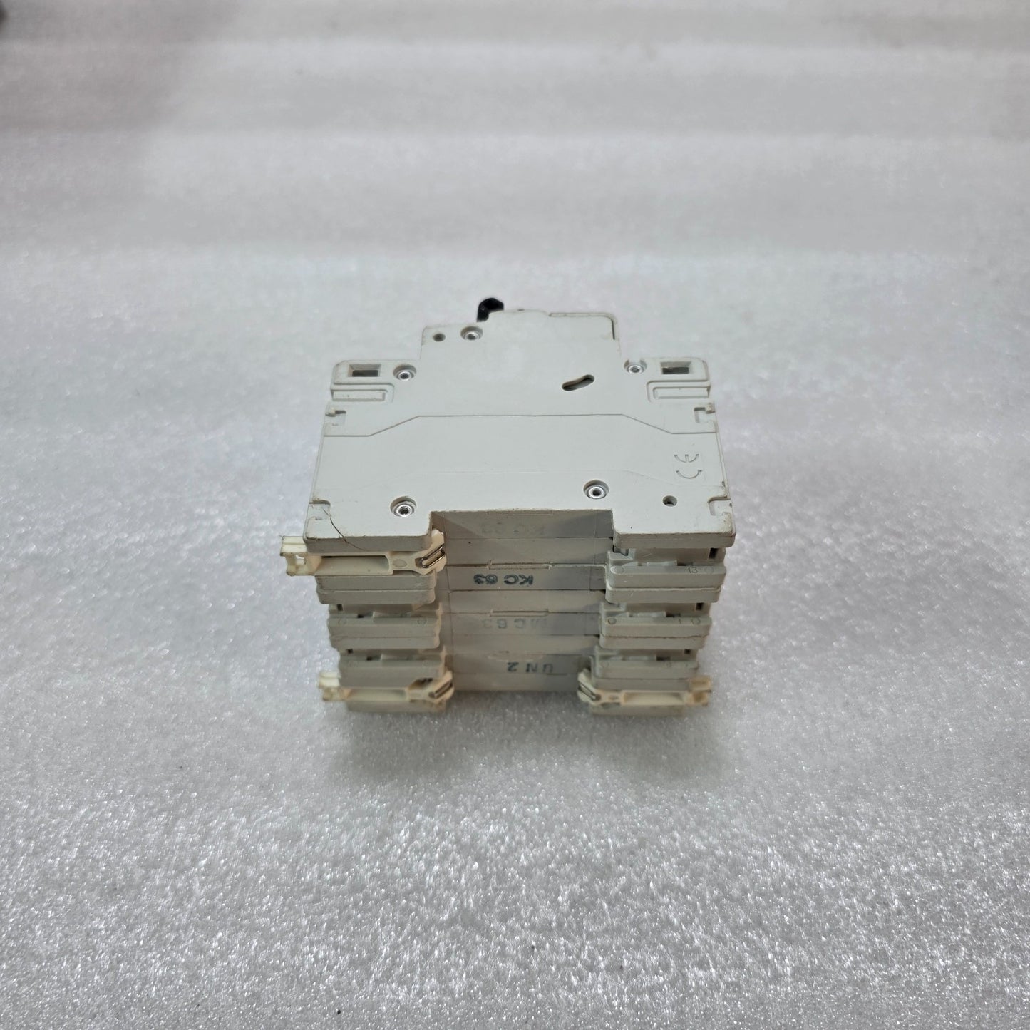 LEGRAND C63 63A 4 POLE MCB 415V 10KA CIRCUIT BREAKER