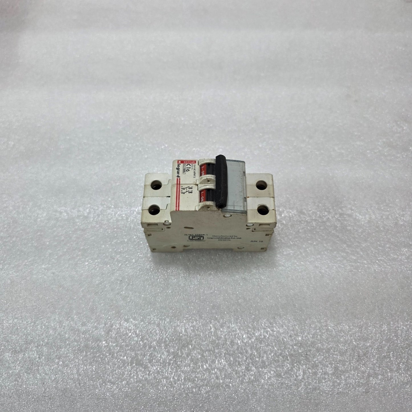 LEGRAND C16 DOUBLE POLE MCB CIRCUIT BREAKER 415V 10KA | 603268