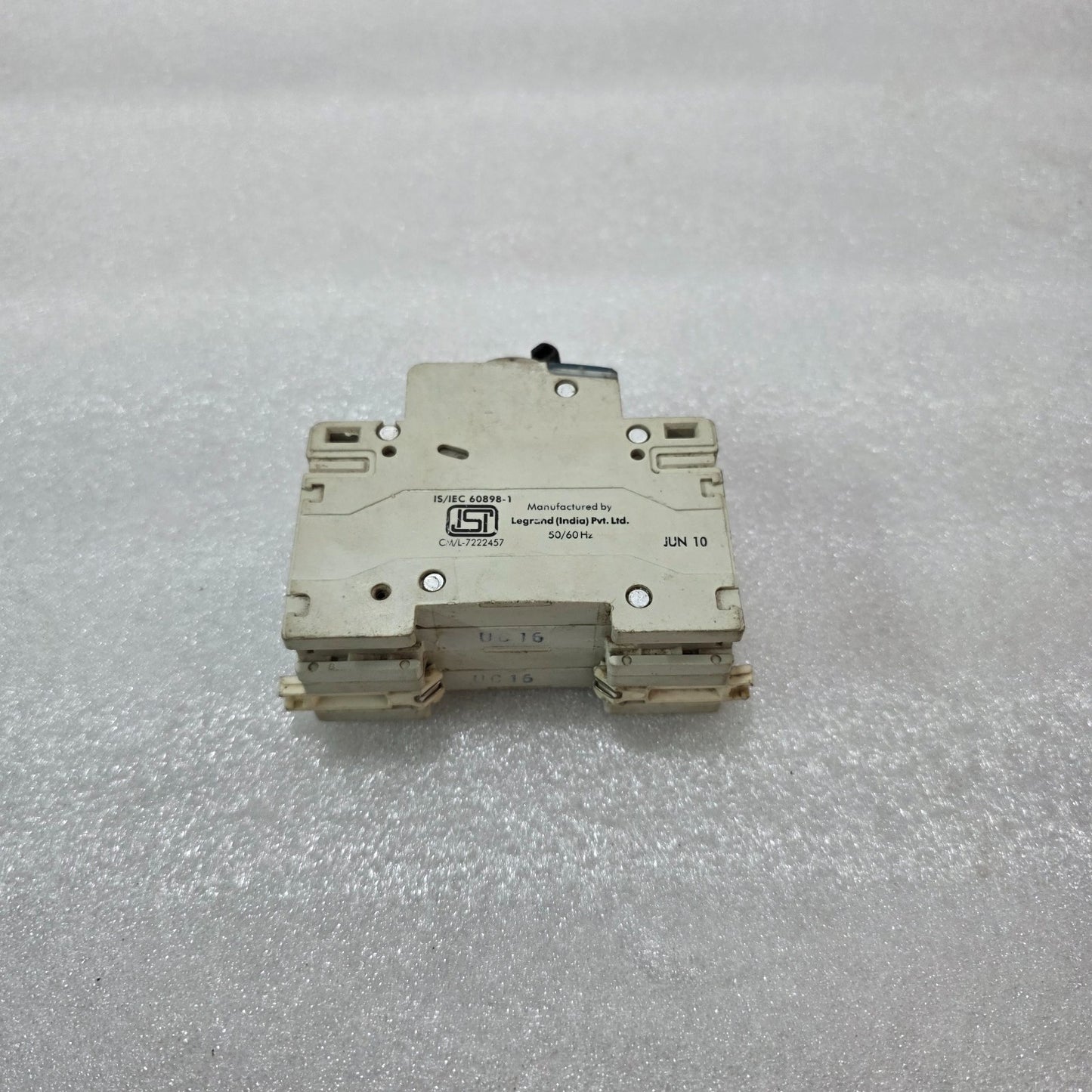 LEGRAND C16 DOUBLE POLE MCB CIRCUIT BREAKER 415V 10KA | 603268