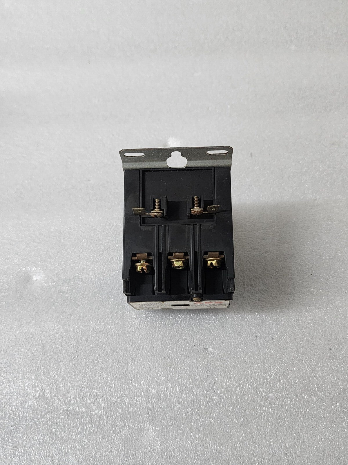 ABB PMI-VULCAN 3P CONTACTOR 40A 411497-C5 COIL VOLTAGE 208-240VAC