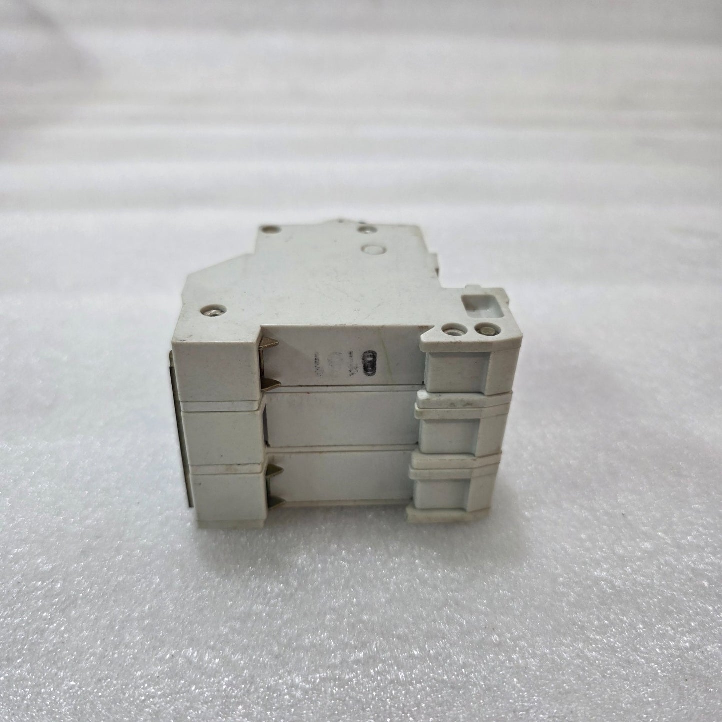 BBC STOTZ S163 K16A 3 POLE CIRCUIT BREAKER 16A 380V