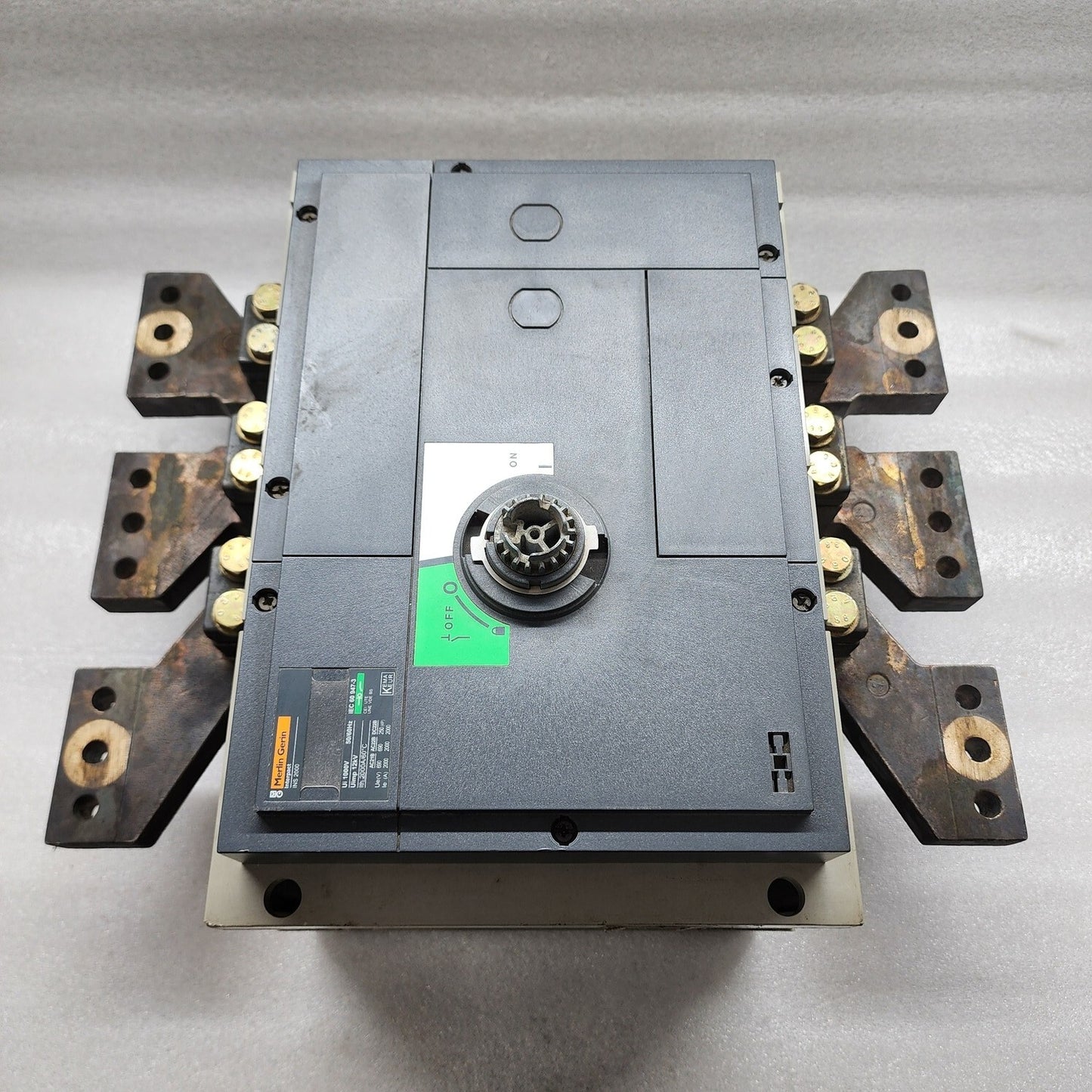 MERLIN GERIN INS2000 3-POLE SWITCH DISCONNECTOR 2000A 31338