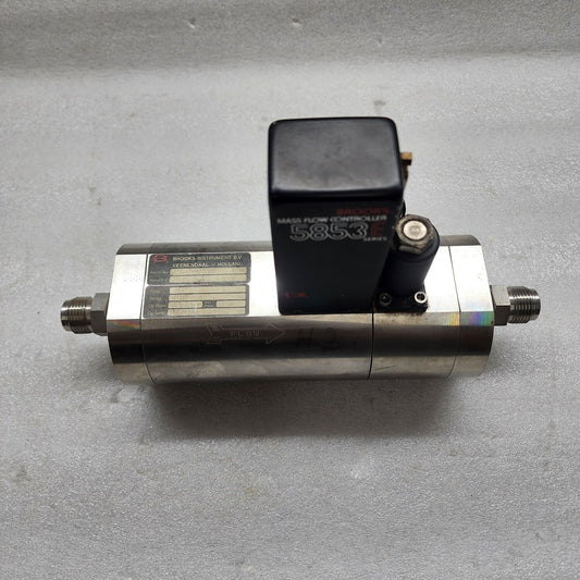 BROOKS MFC 5853 MASS FLOW CONTROLLER