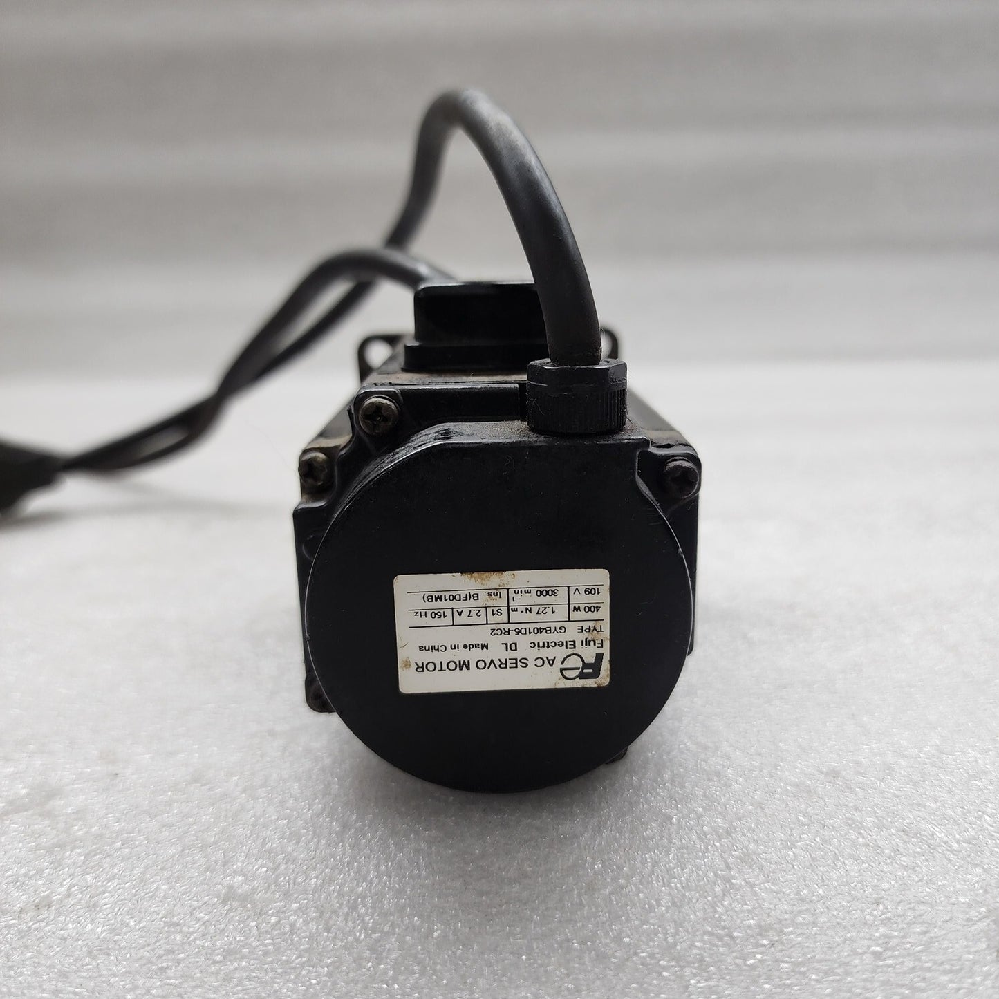 FUJI ELECTRIC GYB401D5-RC2 AC SERVO MOTOR