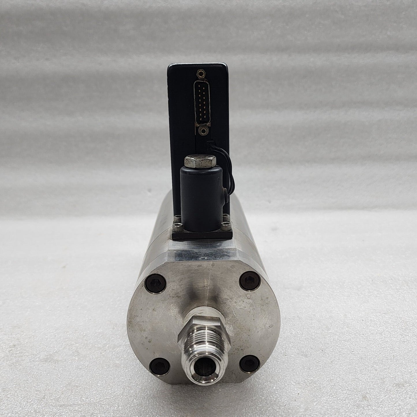 BROOKS MFC 5853 MASS FLOW CONTROLLER