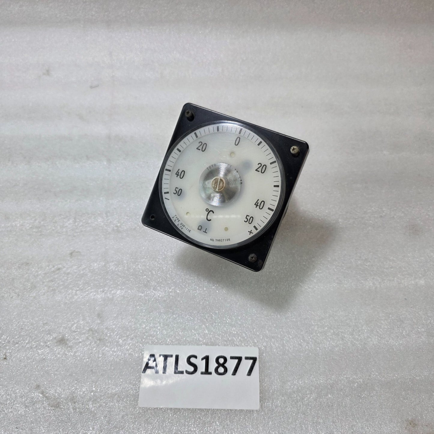 TOYO KEIKI DVF-11E ANALOG TEMPERATURE GAUGE 0–50°C PANEL METER | F.S. 2.7V