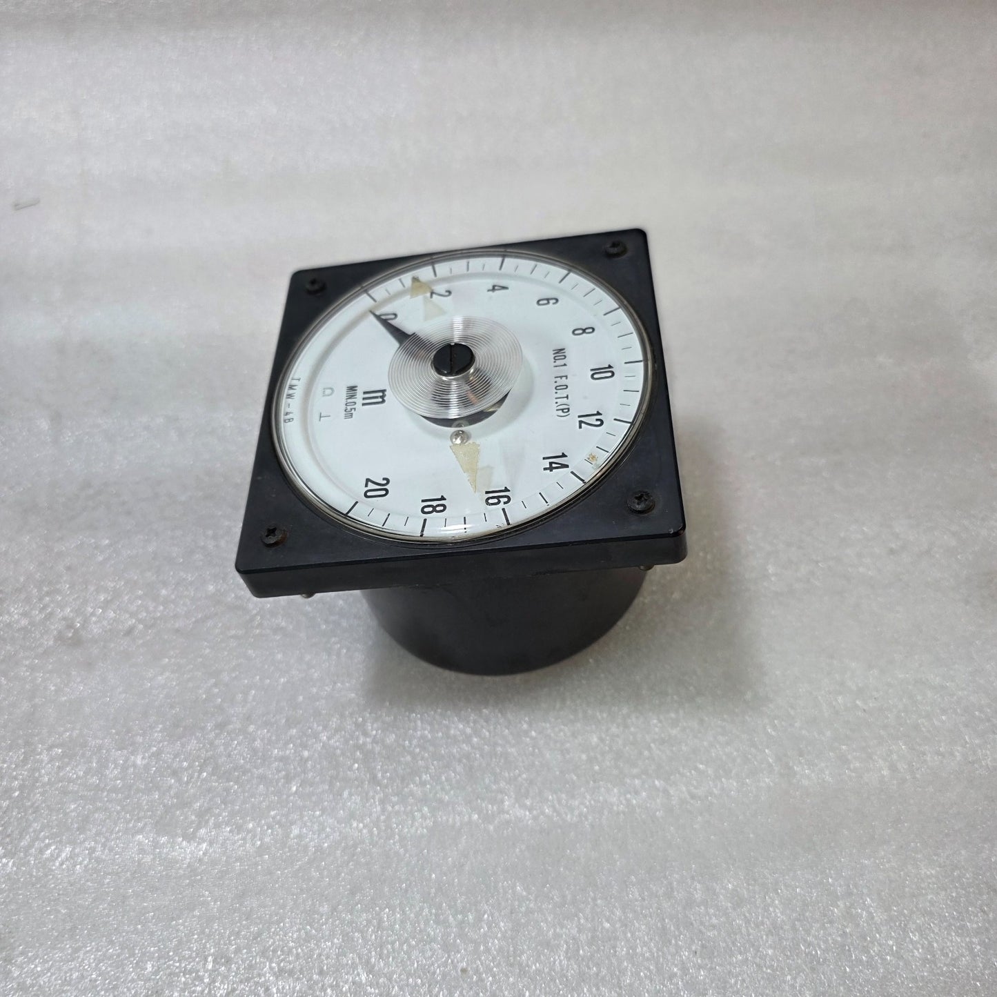 TSURUGA ELECTRIC TMW-4B ANALOG PANEL METER – 0–20 M INDICATOR (DC 4–20 MA INPUT)