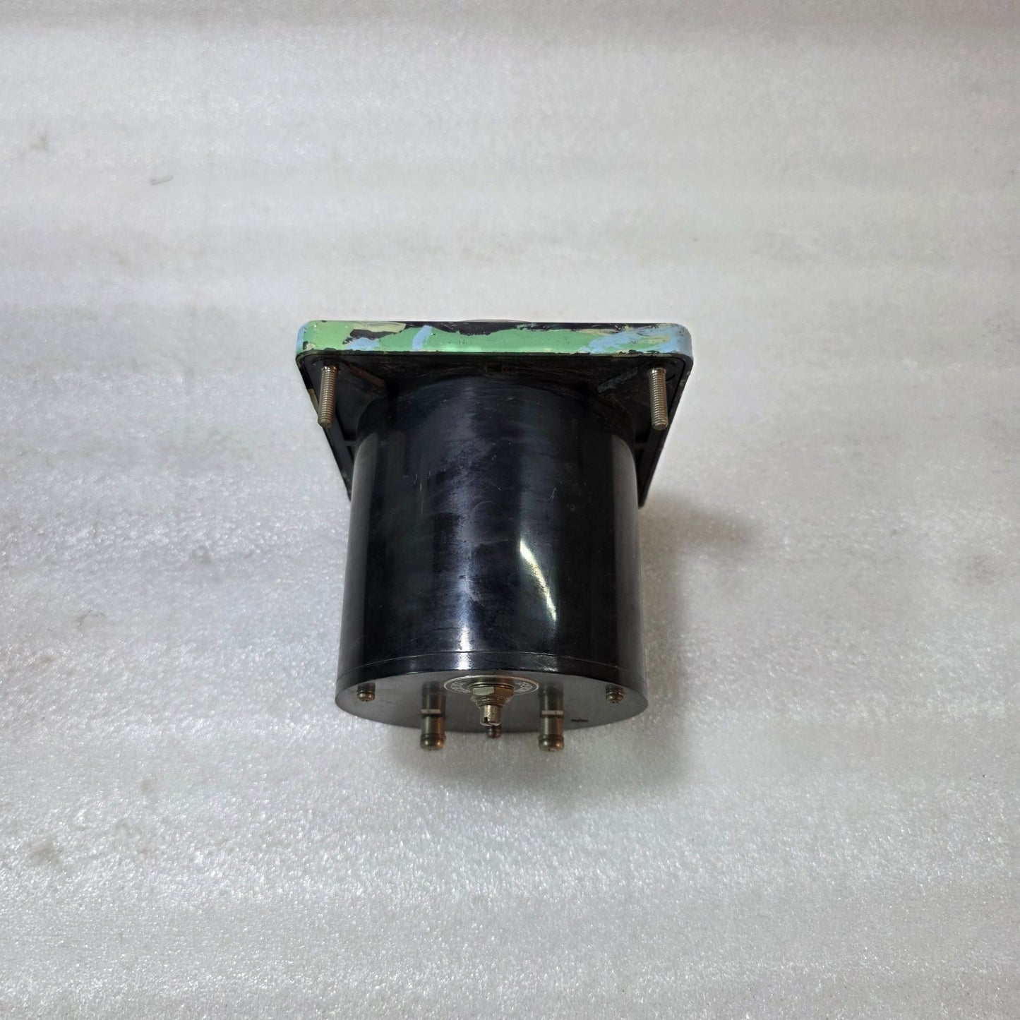 KURAMOTO INSTRUMENT MFG. CO. LTD. ANALOG RPM METER (0–22 X1000 RPM) PANEL MOUNT