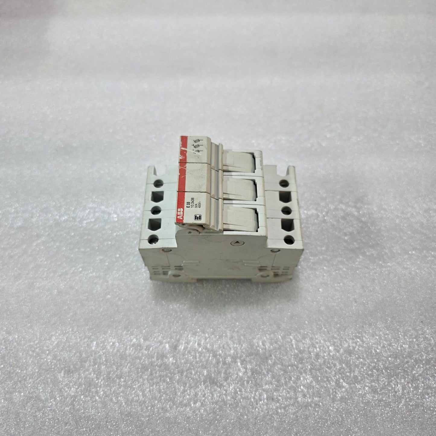 ABB E33 10.3X38 32A 3 POLE FUSE HOLDER 400V