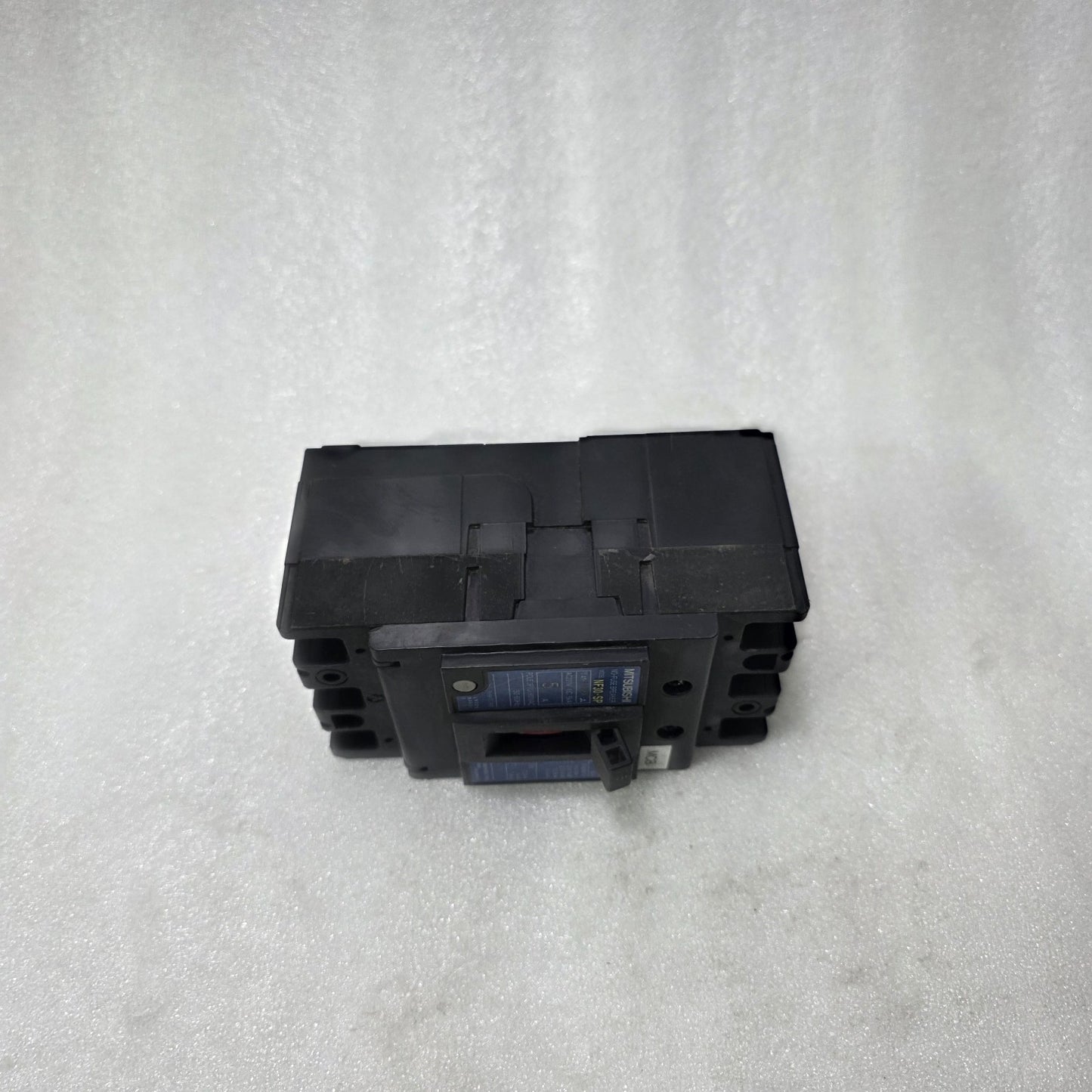 MITSUBISHI NF30-SP NO-FUSE BREAKER 5A 3 POLE | AC 600V | 5KA INTERRUPT CAPACITY