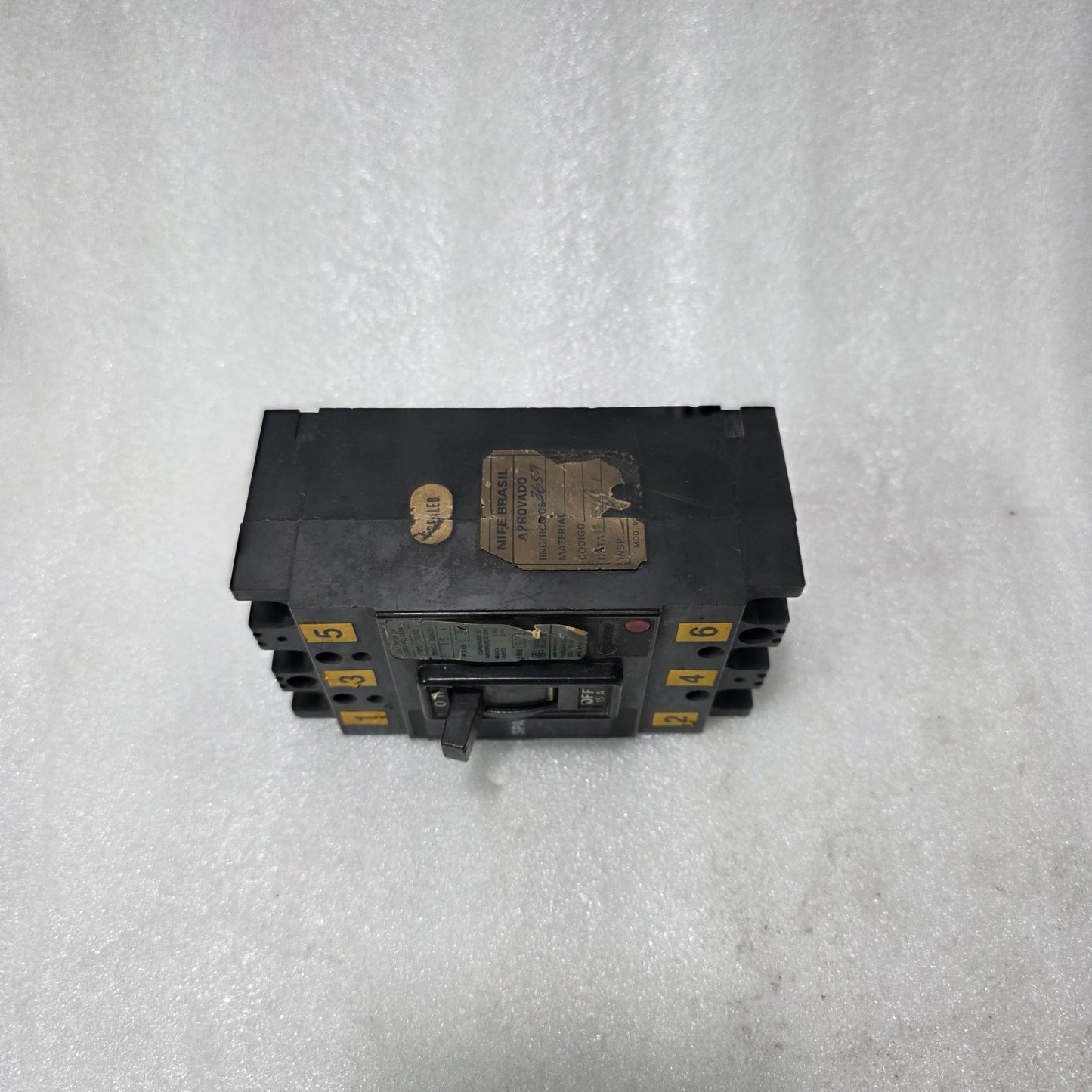 TERASAKI TO-30D MOLDED CASE CIRCUIT BREAKER 15A 3 POLE MCCB 500V AC / 250V DC