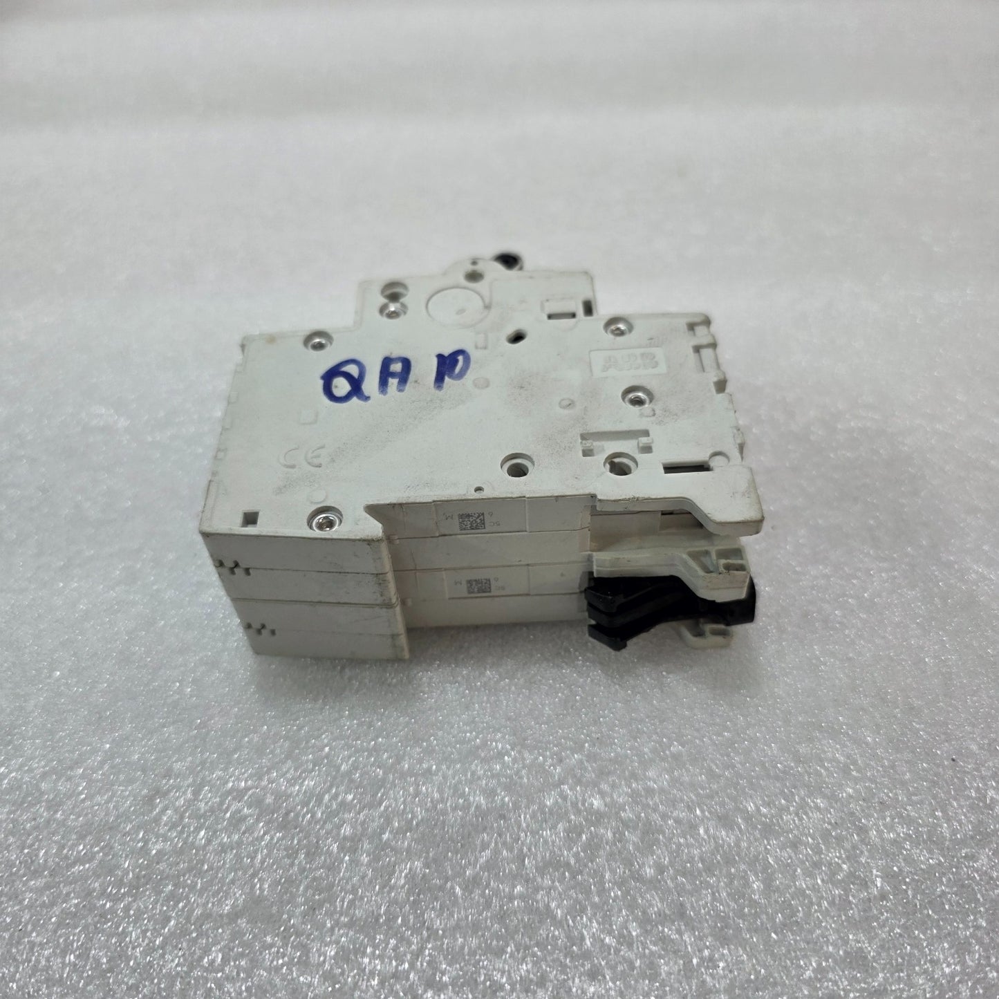 ABB S202 C6 DOUBLE POLE MCB CIRCUIT BREAKER 6A 400V 6KA