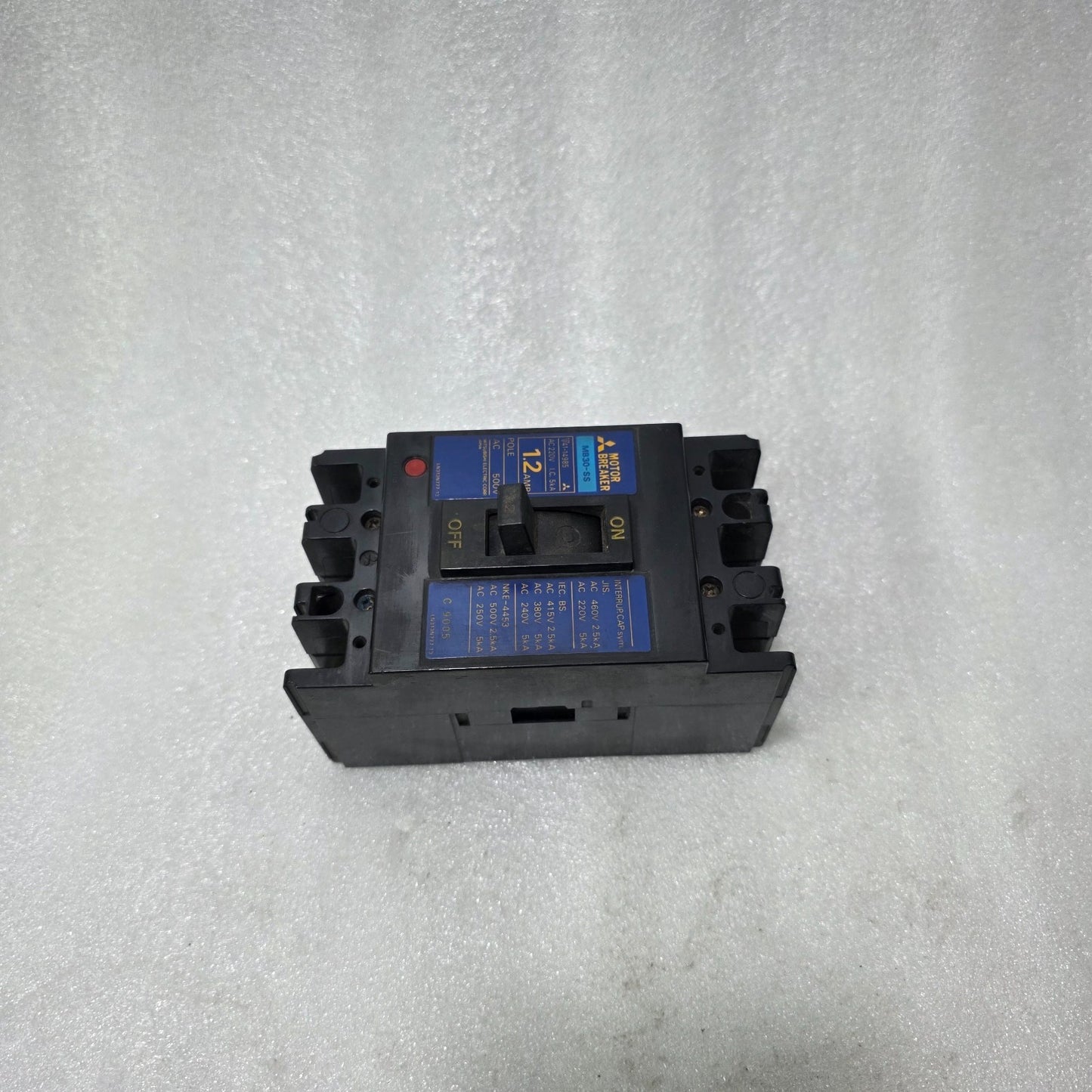 MITSUBISHI MB30-SS MOTOR BREAKER 1.2A 3 POLE MPCB 500V AC