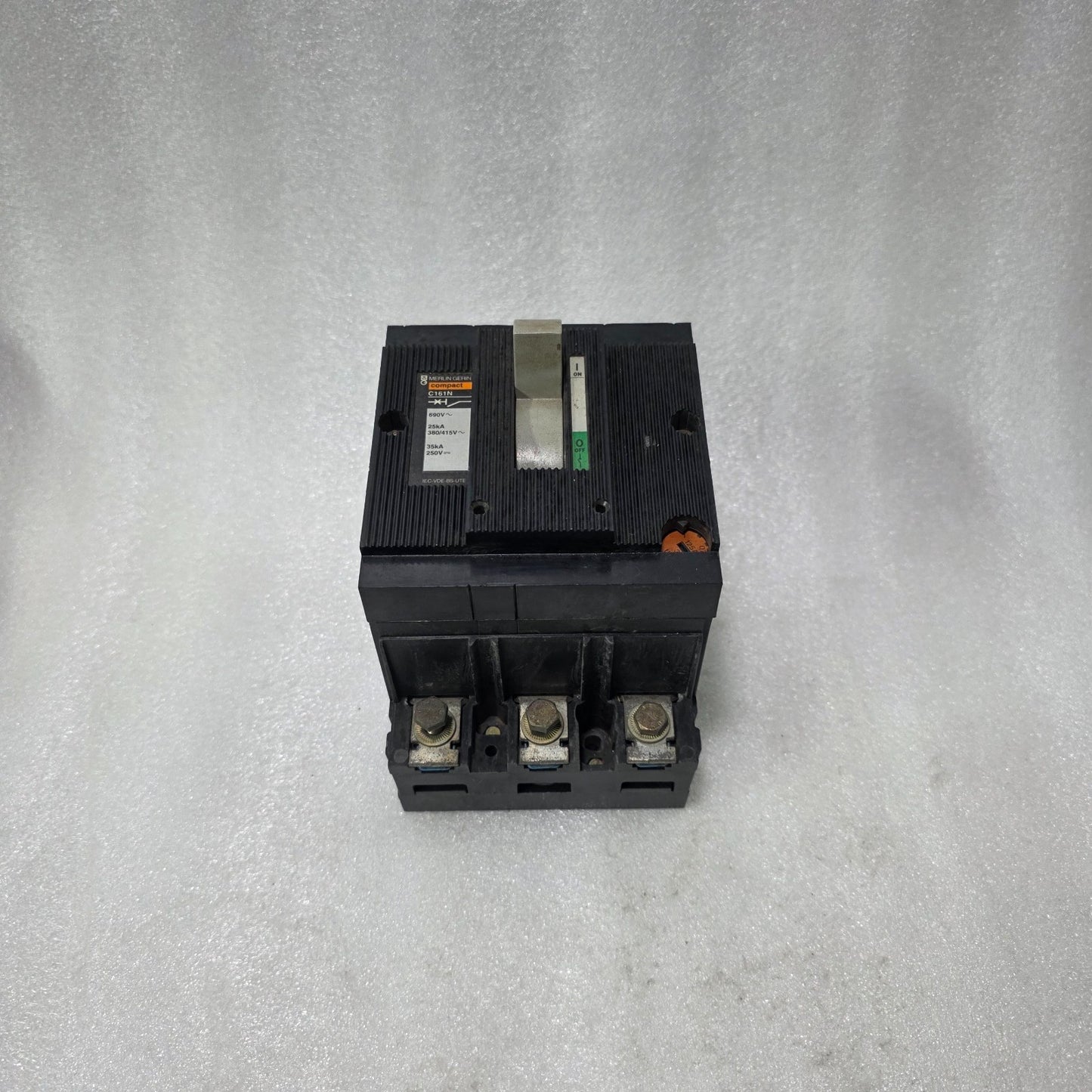 MERLIN GERIN COMPACT C161N MCCB 125A 3 POLE MOLDED CASE CIRCUIT BREAKER 690V