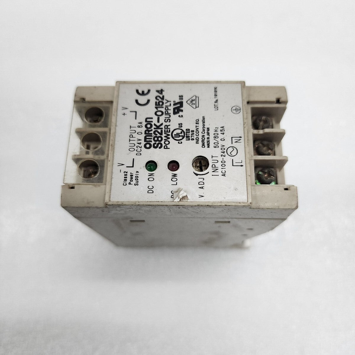 OMRON S82K-01524 POWER SUPPLY 24VDC 0.6A