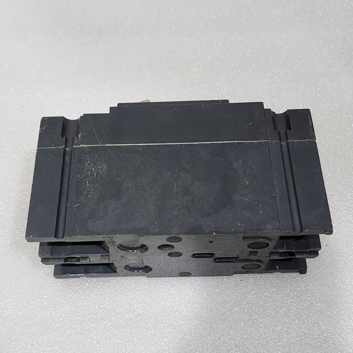 GE TED124025 2-POLE CIRCUIT BREAKER 25A GENERAL ELECTRIC