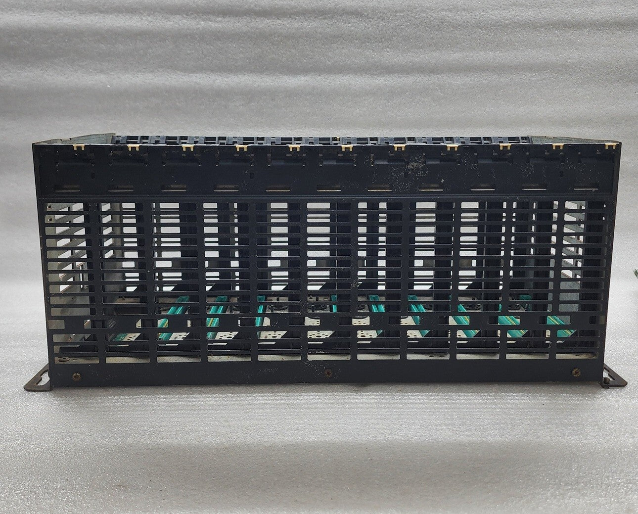 TELEMECANIQUE TSXRKS8 SINGLE RACK 8 POS SIMPLE BUS