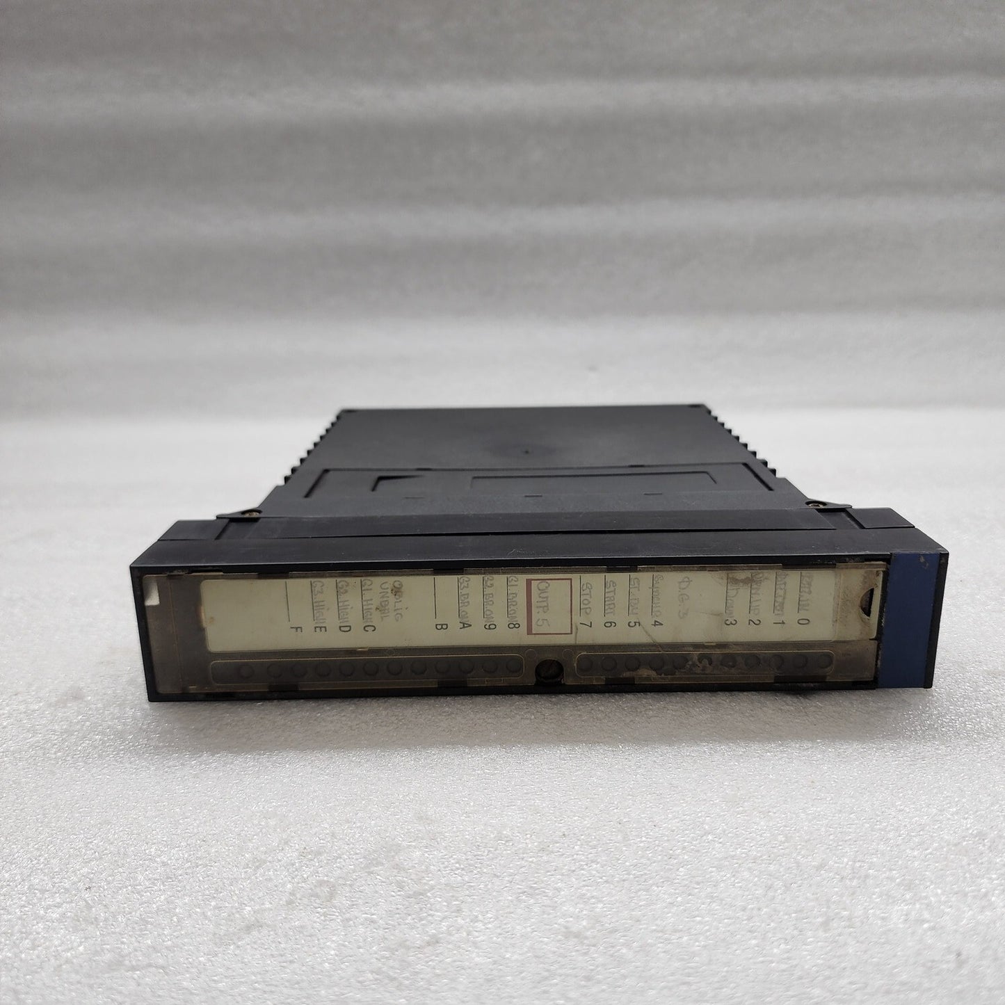 TELEMECANIQUE TSXDST1635 I/O MODULE