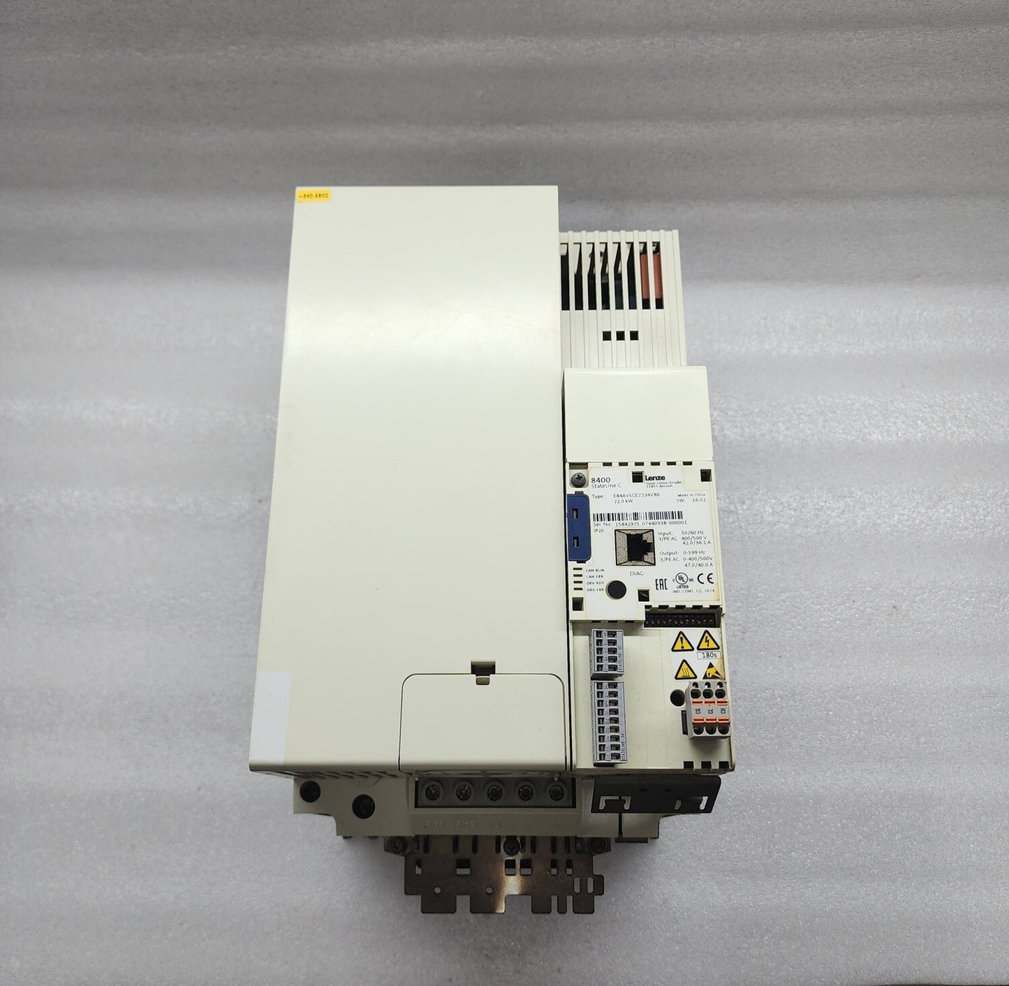 LENZE 8400 STATELINE C INVERTER DRIVER E84AVSCE2234VX0 22KW