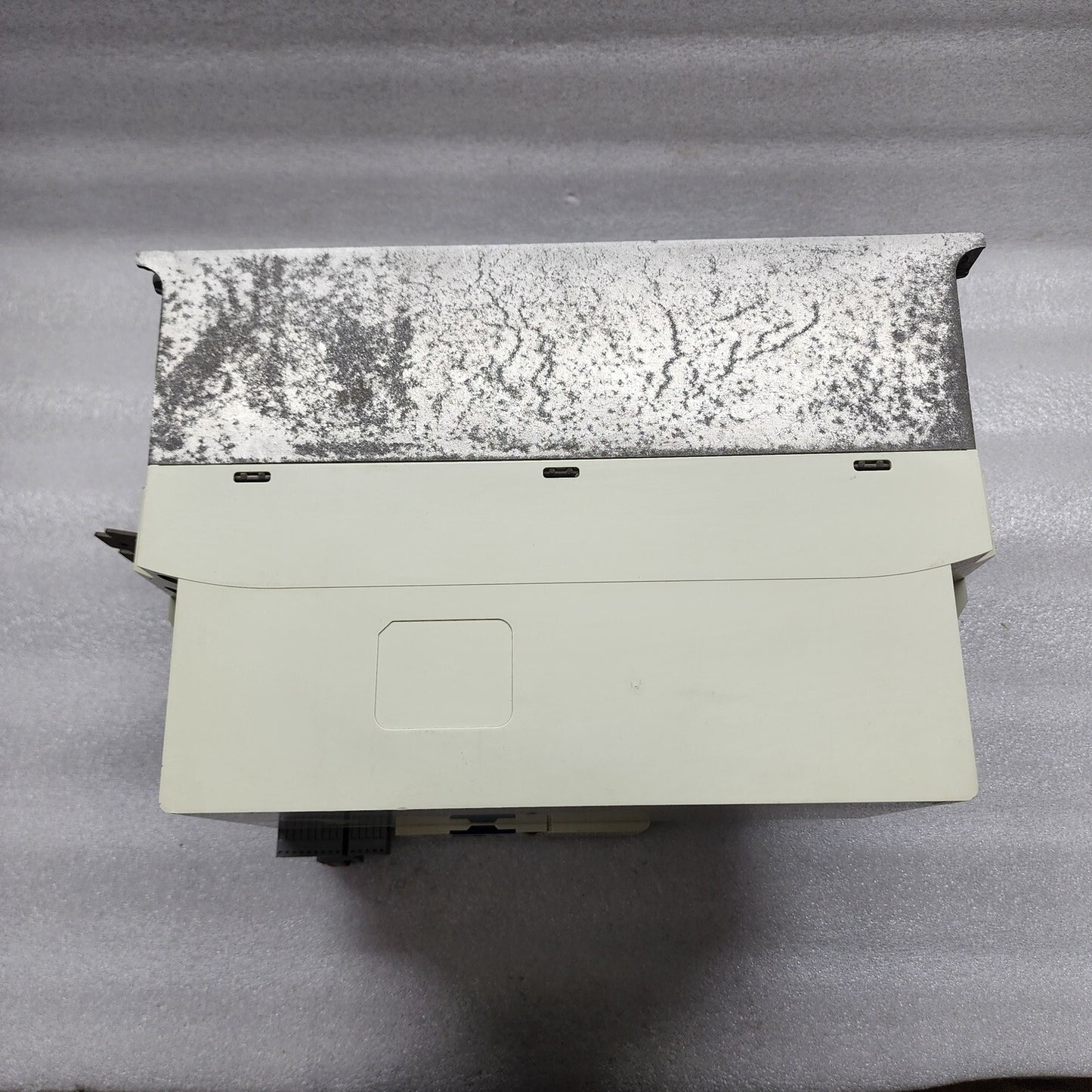 LENZE 8400 STATELINE C INVERTER DRIVER E84AVSCE2234VX0 22KW