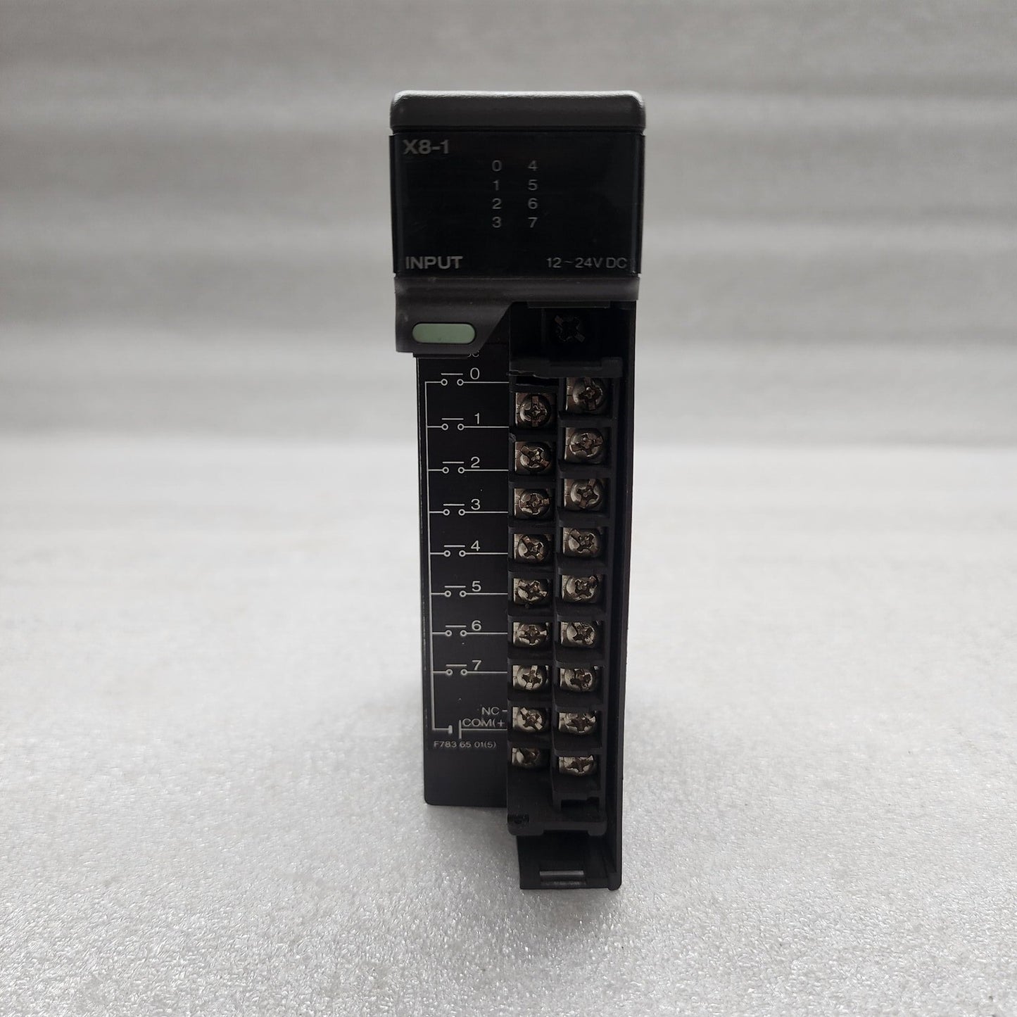 FUJI ELECTRIC NJ-X8-1 DIGITAL INPUT MODULE 12-24VDC