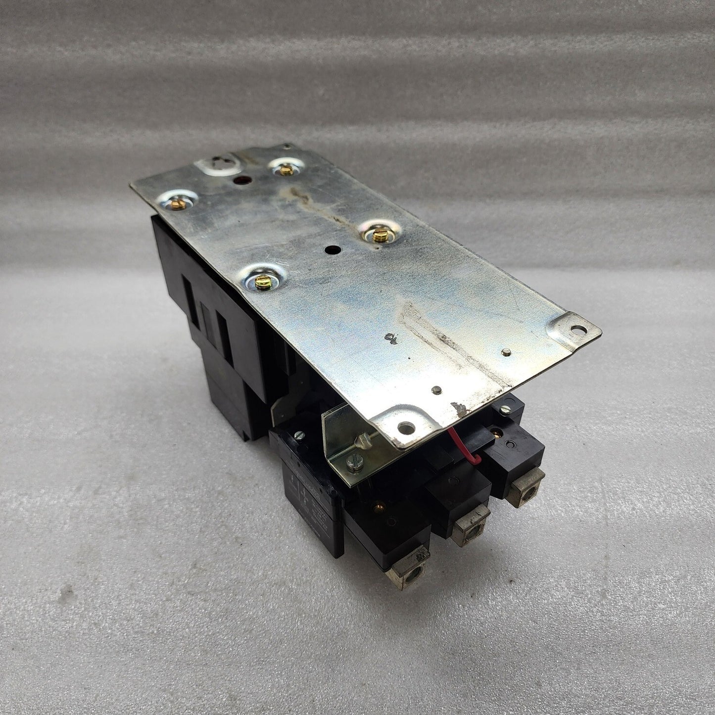 CUTLER HAMMER A10EN0 MOTOR STARTER 90A A10E-2