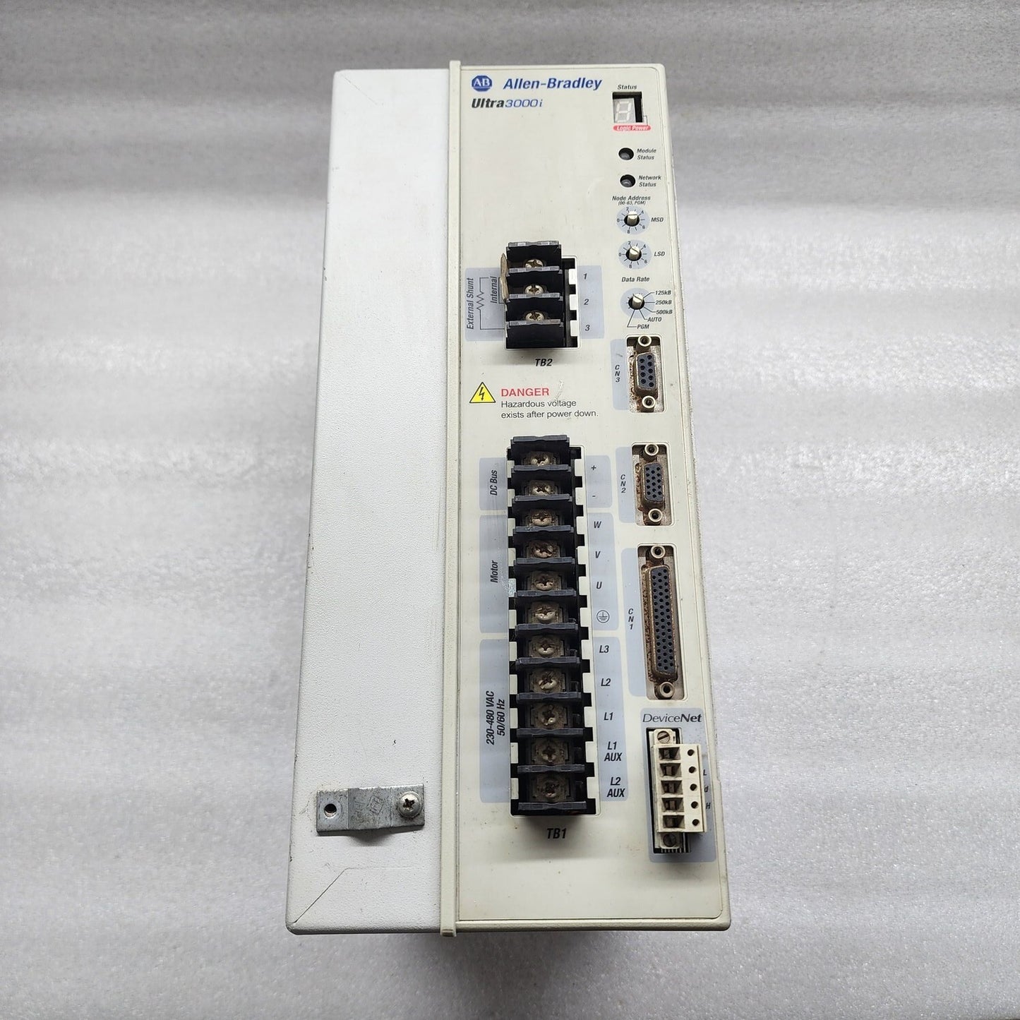ALLEN BRADLEY 2098-DSD-HV050X-DN ULTRA 3000 DIGITAL SERVO DRIVER