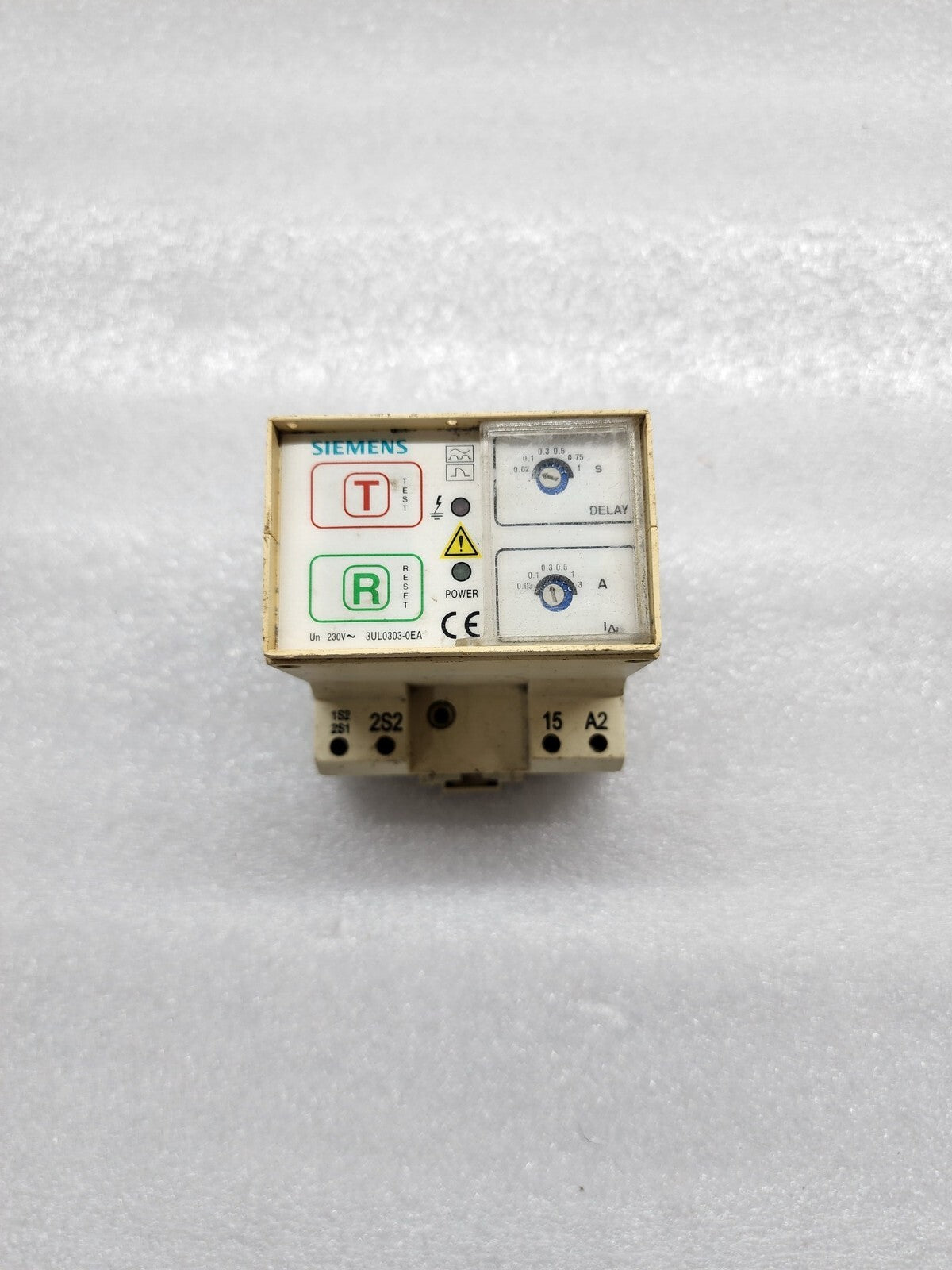 SIEMENS 3UL0303-0EA VOLTAGE/PHASE MONITOR 230VAC