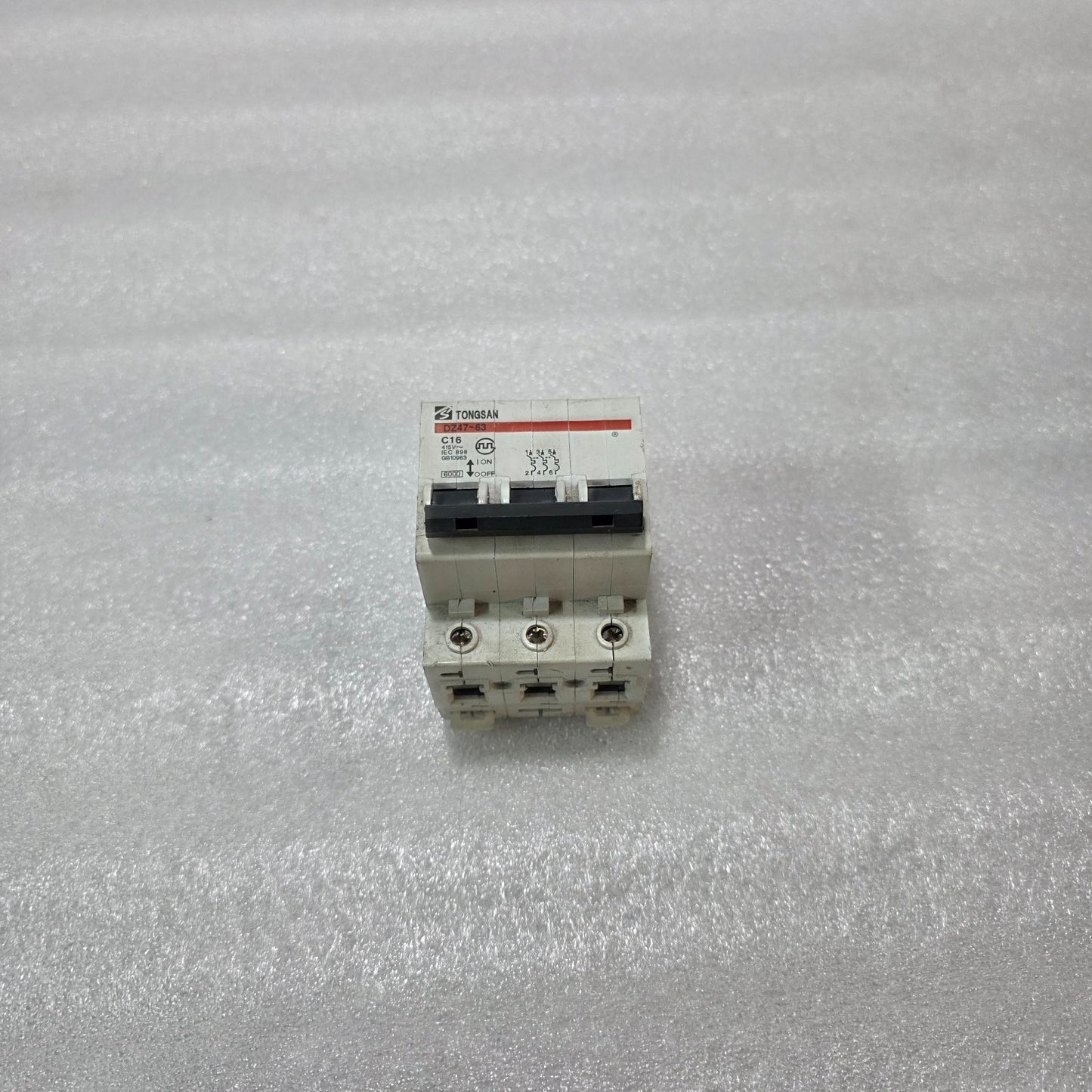 TONGSAN DZ47-63 C16 3 POLE MINIATURE CIRCUIT BREAKER MCB 16A 415V 6KA