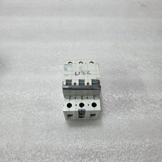 SIEMENS 5SL63257RC C25 3 POLE MCB 25A 415V 7.5KA MINIATURE CIRCUIT BREAKER