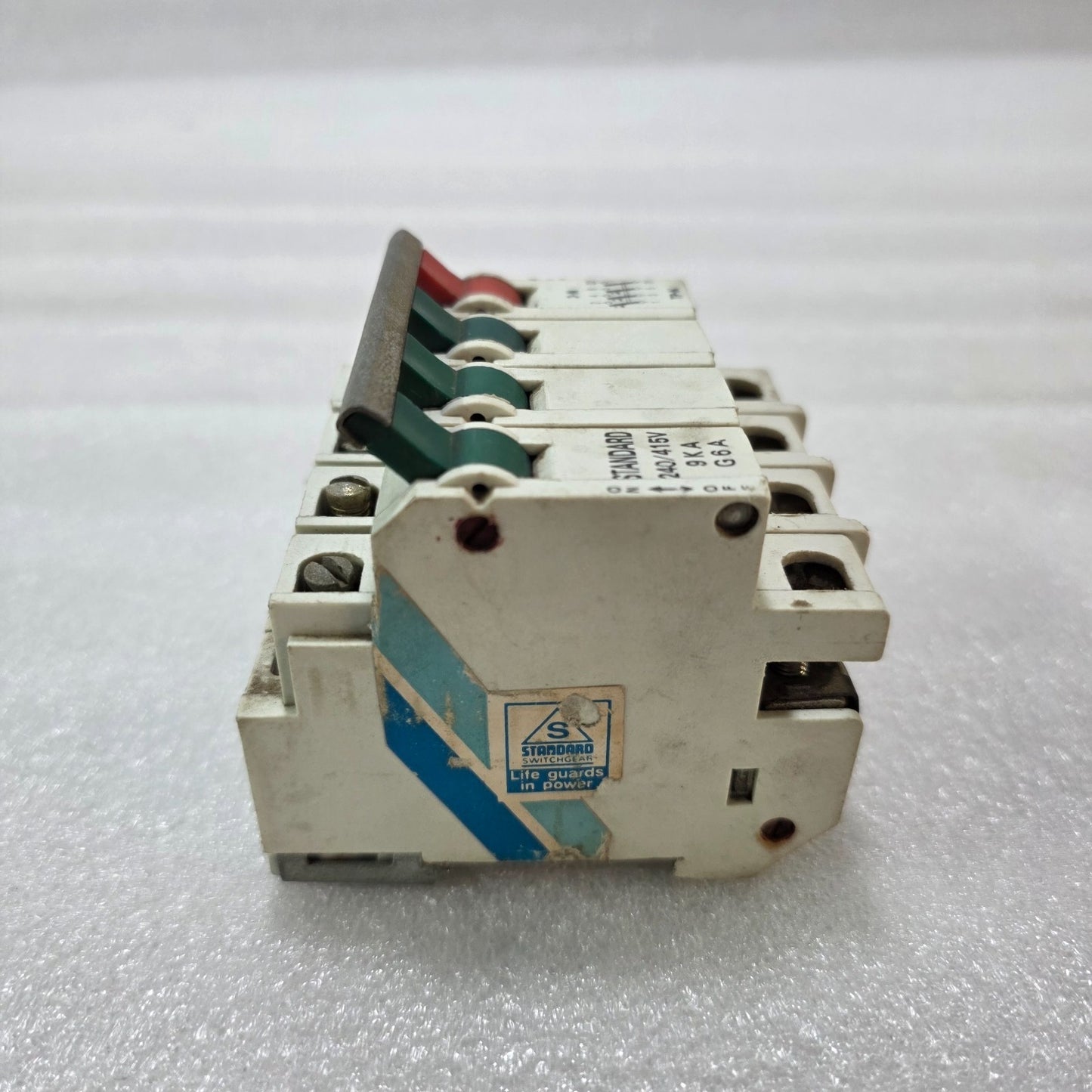 STANDARD SWITCHGEAR G6A 6A TP+N 4 POLE MCB 240/415V 9KA CIRCUIT BREAKER