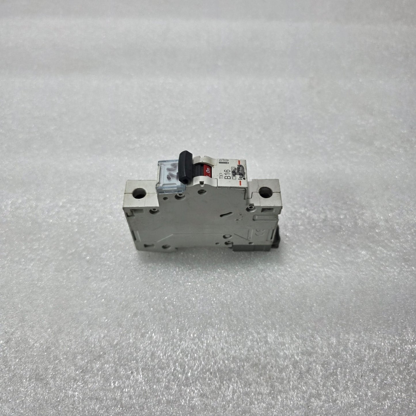 LEGRAND TX3 B16 SINGLE POLE MCB 16A 6KA MINIATURE CIRCUIT BREAKER | 403357
