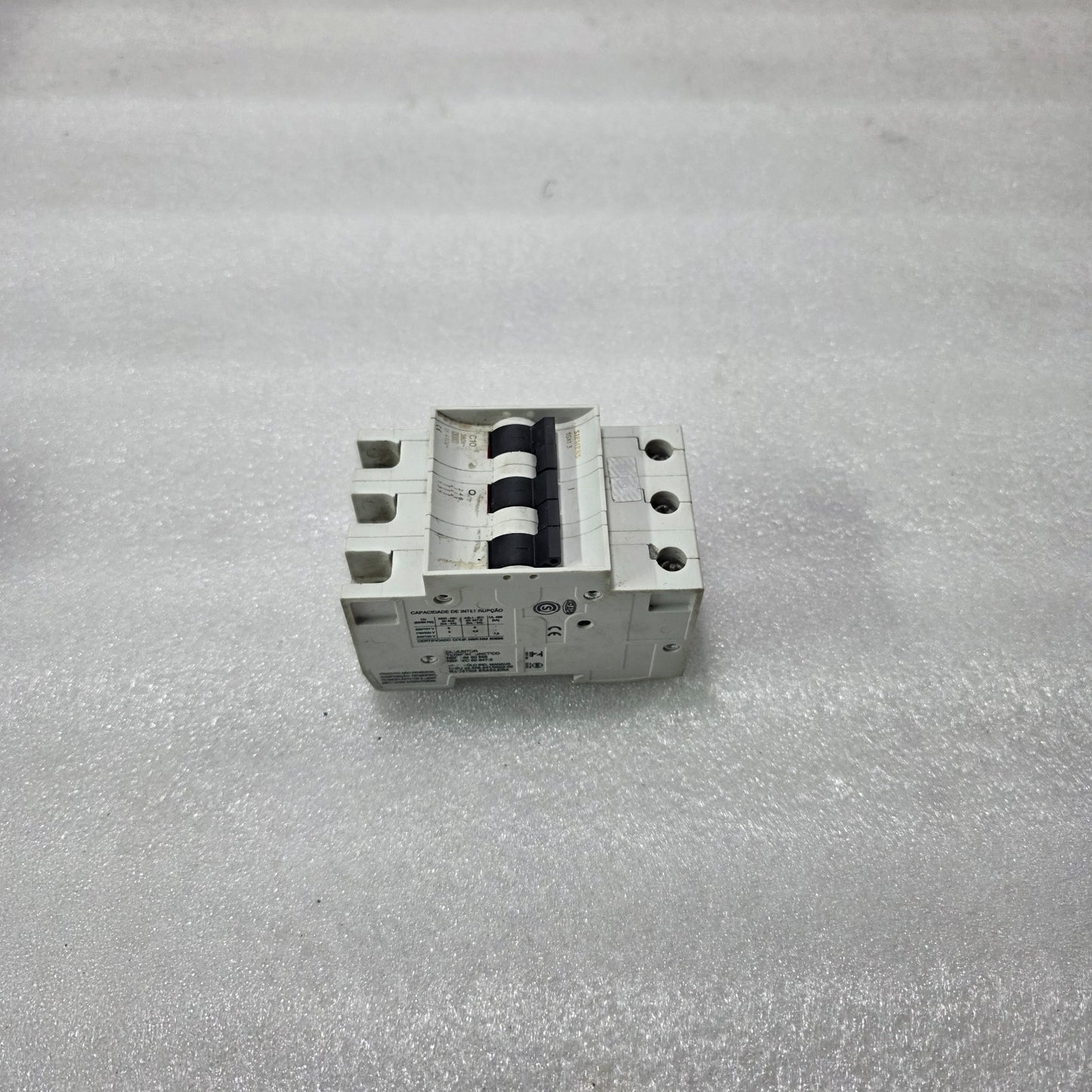 SIEMENS 5SX13 C10 3 POLE MCB 10A CIRCUIT BREAKER 380V 3KA INDUSTRIAL BREAKER