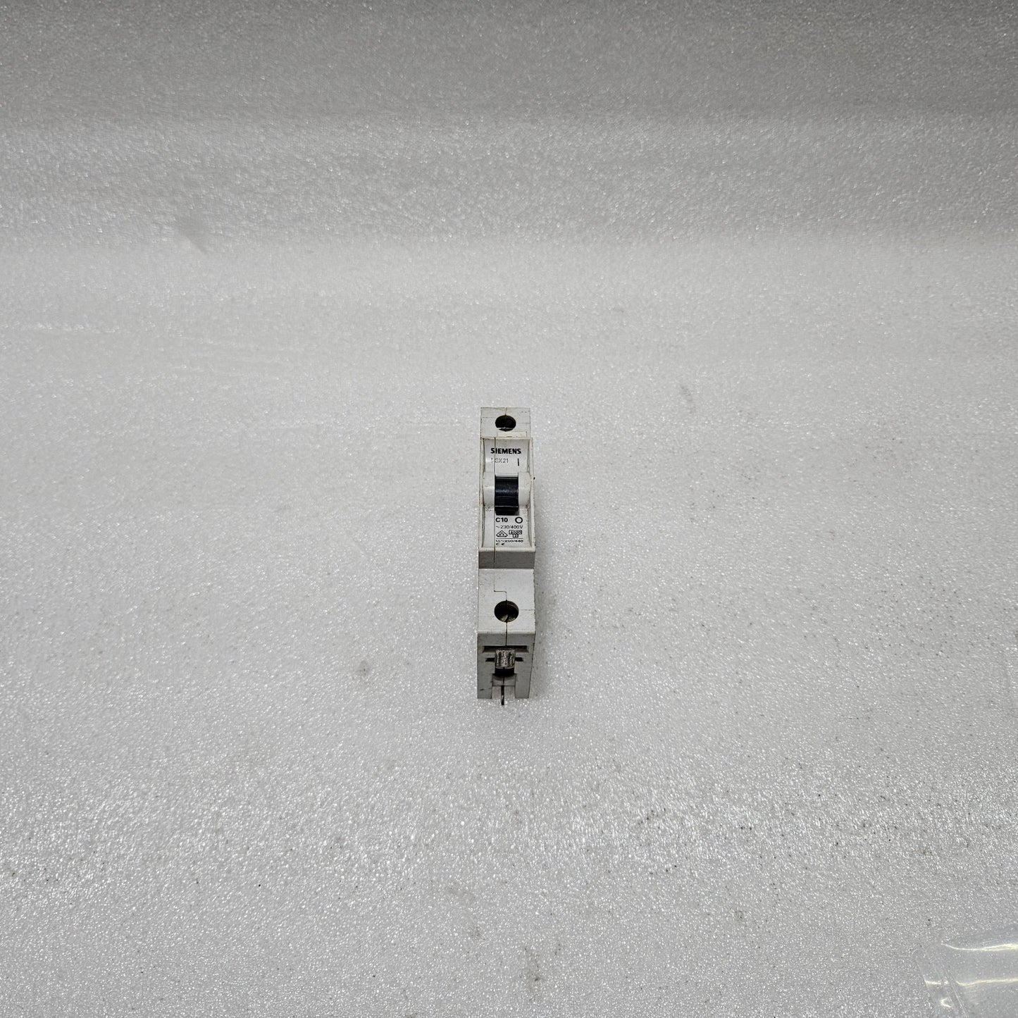 SIEMENS 5SX21 C10 MINIATURE CIRCUIT BREAKER 10A 1-POLE 230/400V MCB